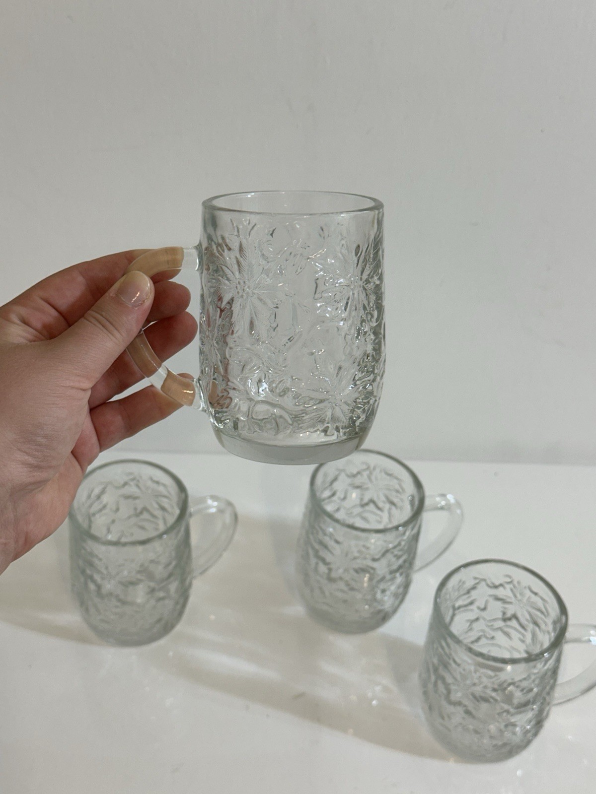 Princess House Fantasia Clear Coffee Cup Mug Poinsettia Set 4