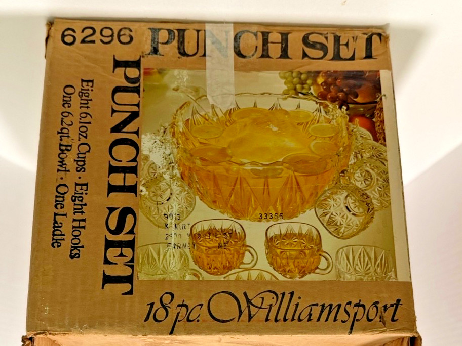 VTG Glass Punch Bowl Set Williamsport Prism Cut 18 Pieces Org Open Box Never Use