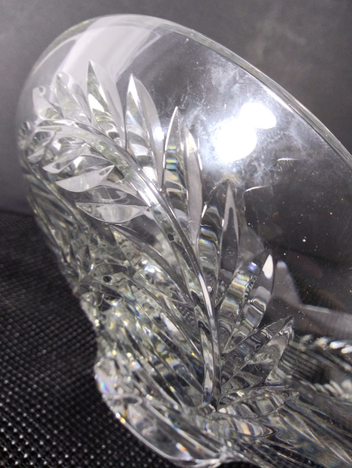 Art Glass Lead Crystal Clear Etched Wheat w/Scalloped Edge Large HEAVY Bowl