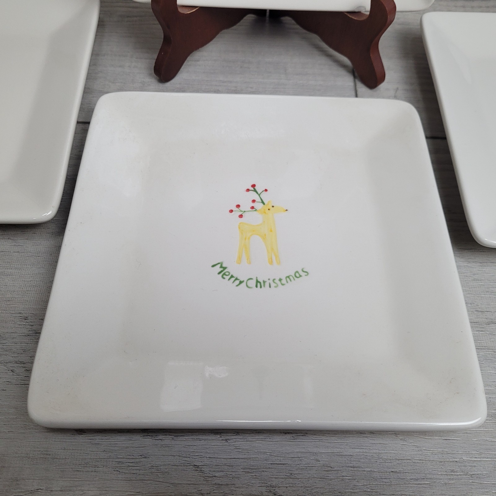 BIA Cordon Bleu | Set of 4 Square 7.25″ Dessert Plates | Christmas Theme