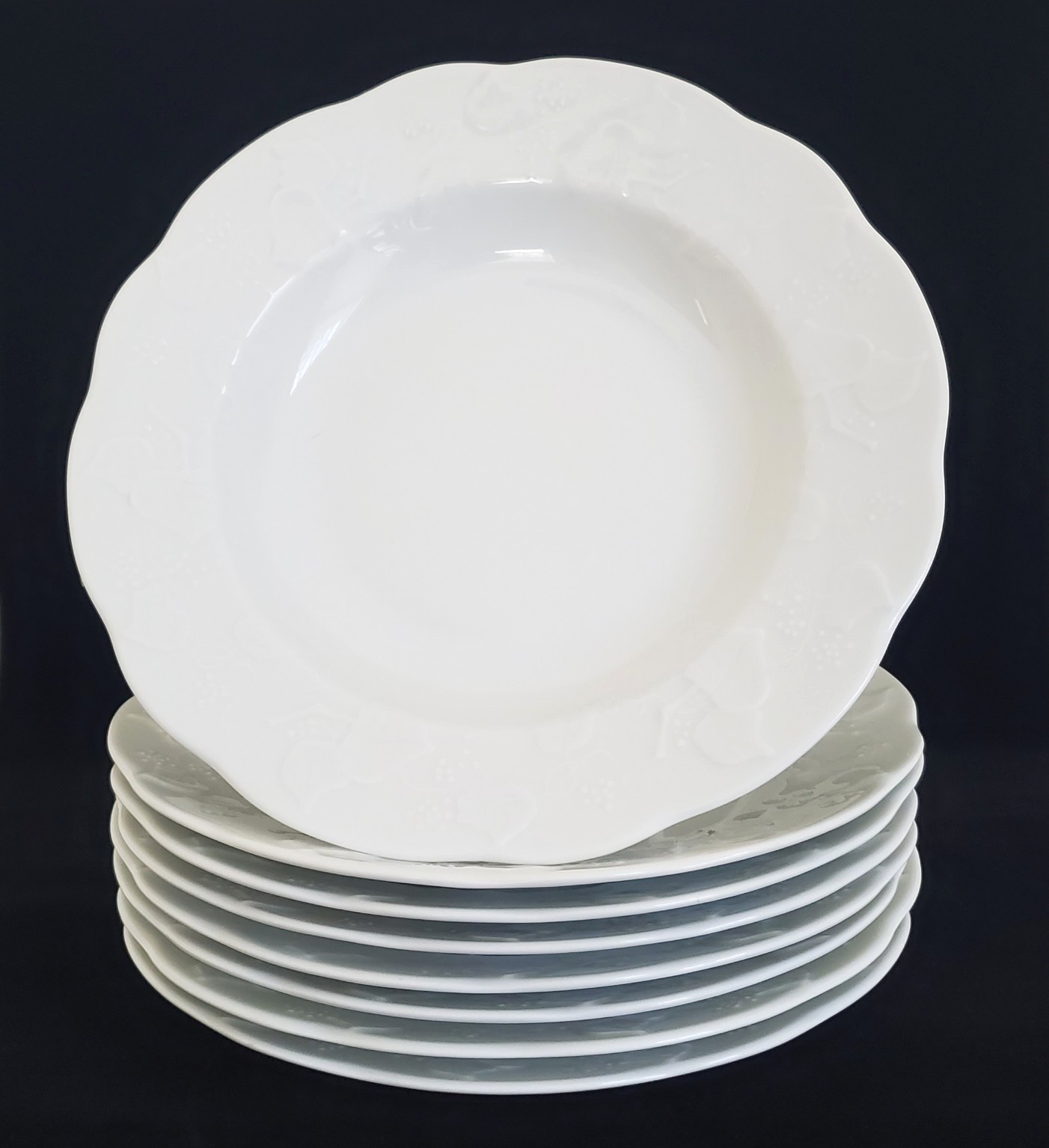 (8) DANSK LIMOGES LIERRE SAUVAGE IVY WHITE RIM EMBOSSED 8 3/4″ BOWLS FRANCE