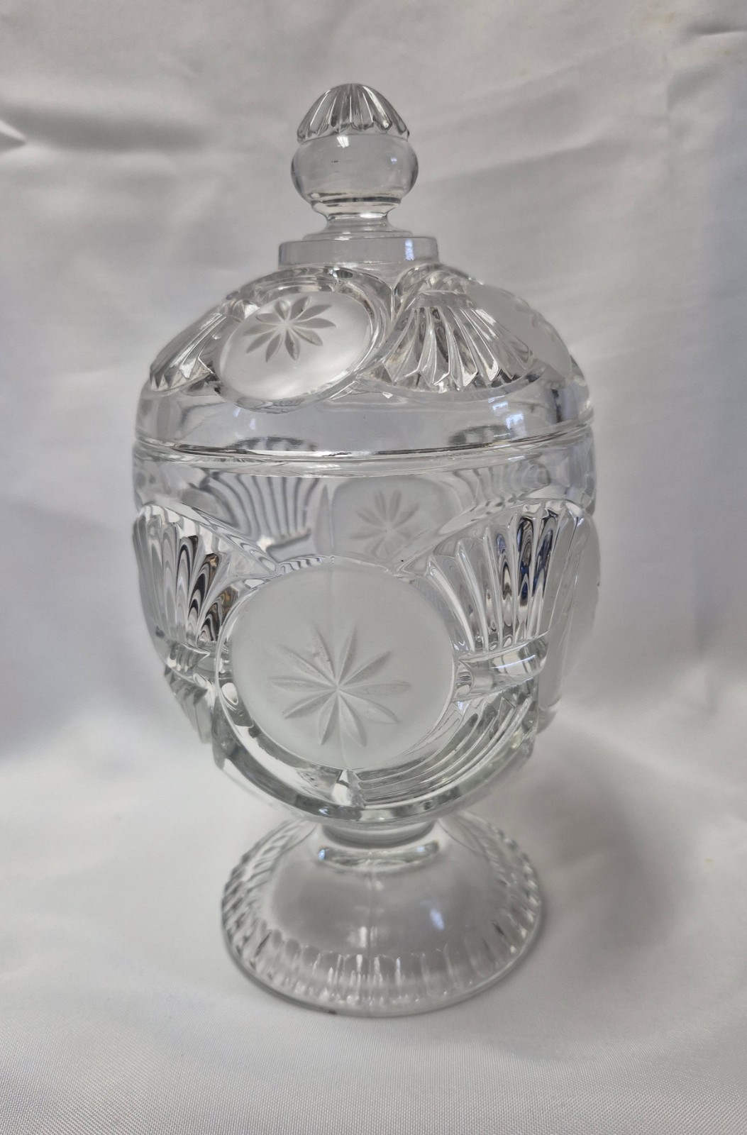 Frosted Circle Covered Sugar Bowl Bryce Bros. Pattern Glass