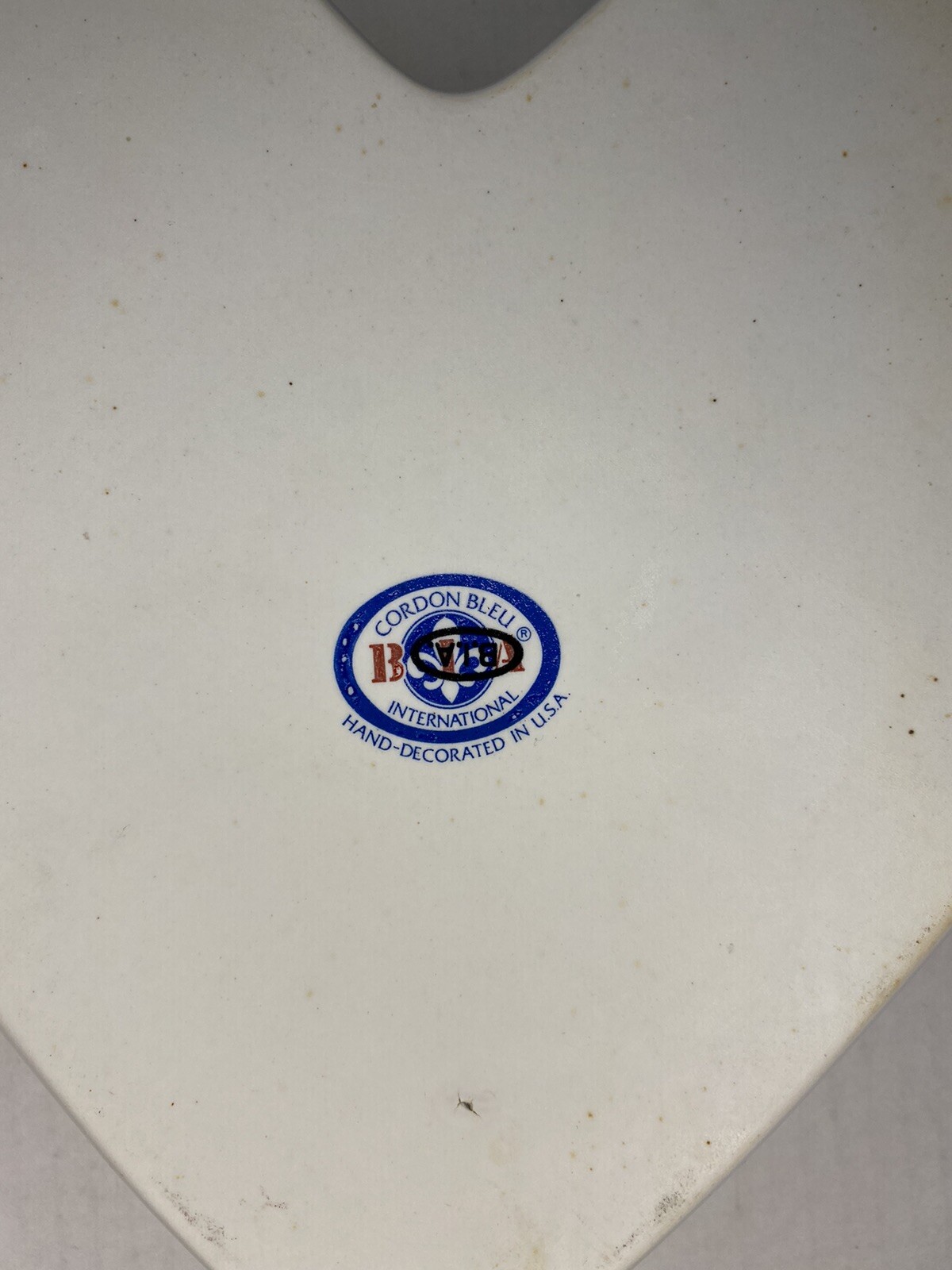 Vintage Cordon Bleu BIA Porcelain Heart 10″ Baking Dish & Gravy Boat Dinner