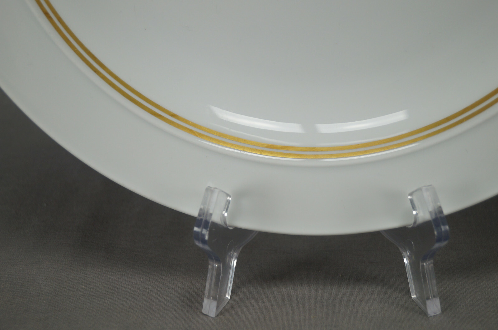 Meissen Emil Paul Borner Art Deco Gold & White 12 1/8 Inch Charger C. 1924-1934