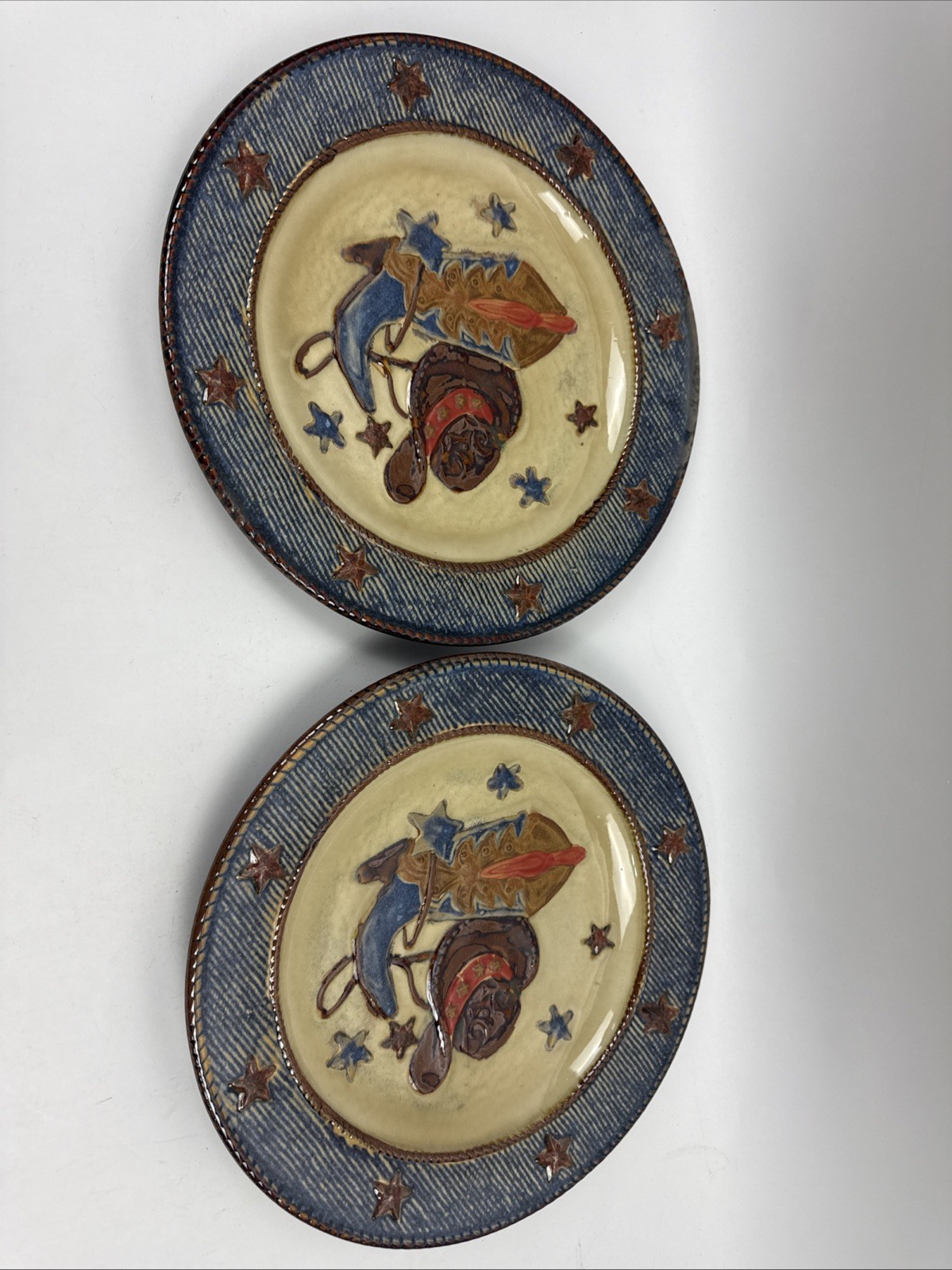 2 Canyon Ranch Collection 10.75″ Round Dinner Plates Western Boot Cowboy Hat