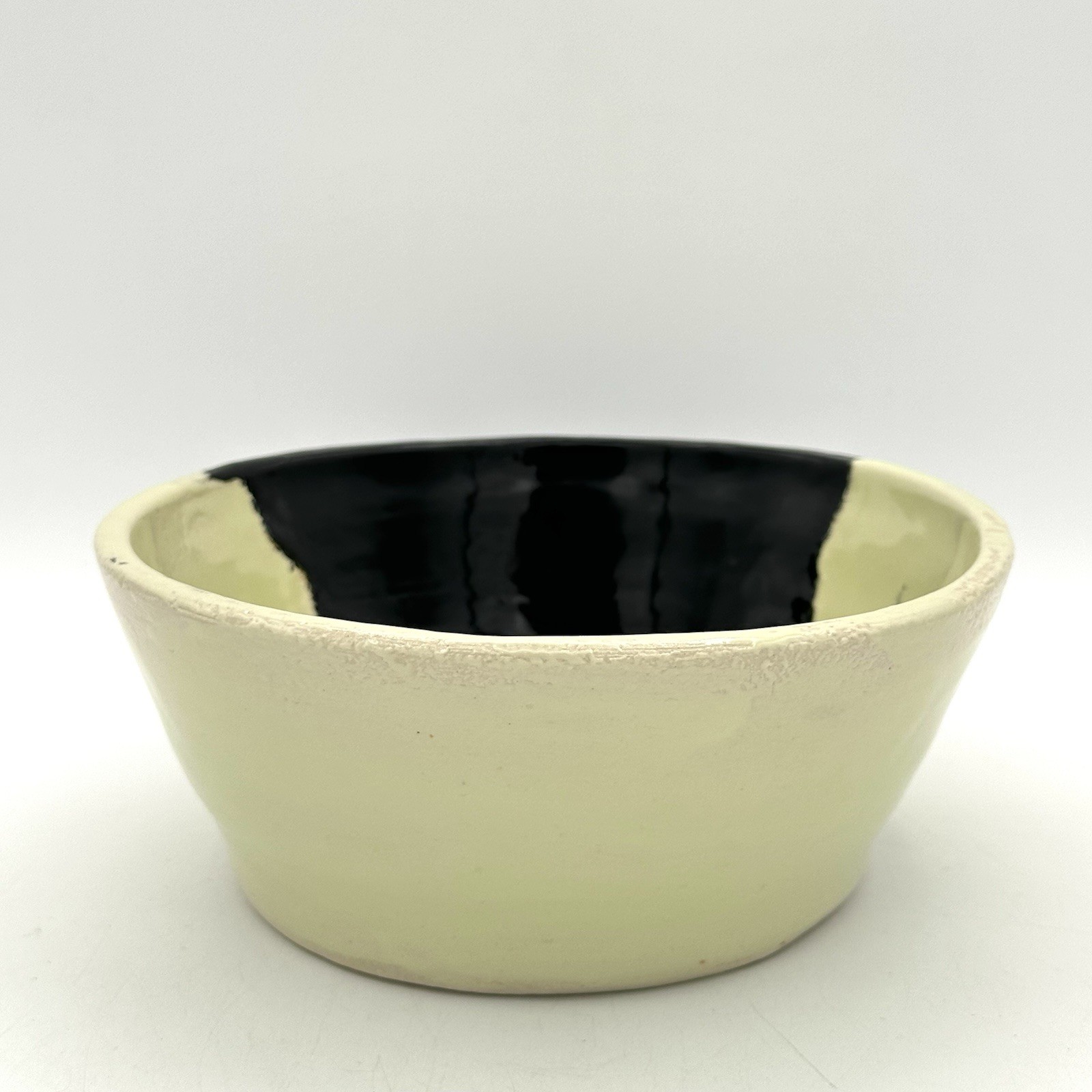 Studio Art Pottery Bowl Glazed Tiny Steaming Coffee Cups 6.75 X 3 Inches Signed