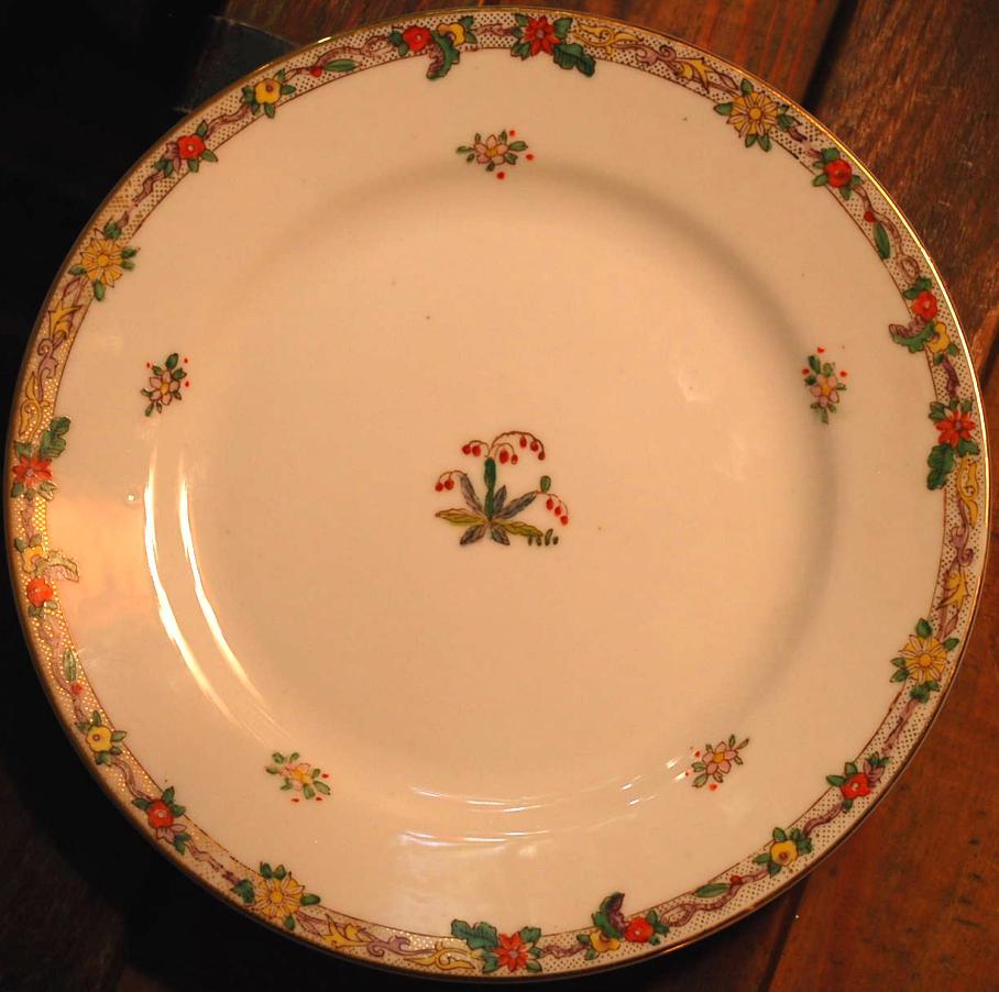 8 Antique NORITAKE M Dessert Plates HAND PAINTED NIPPON NIGHTSHADE BERRIES Gold