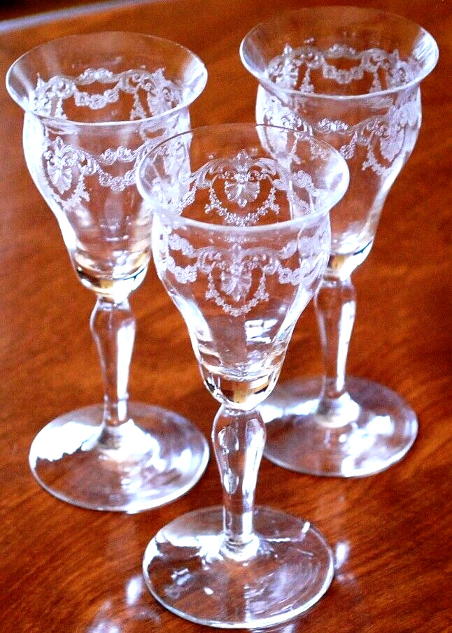 Antique BRYCE Set 3 Cocktail Glasses 5″ NEEDLE ETCHED OPTIC GLASS Garlands c1900