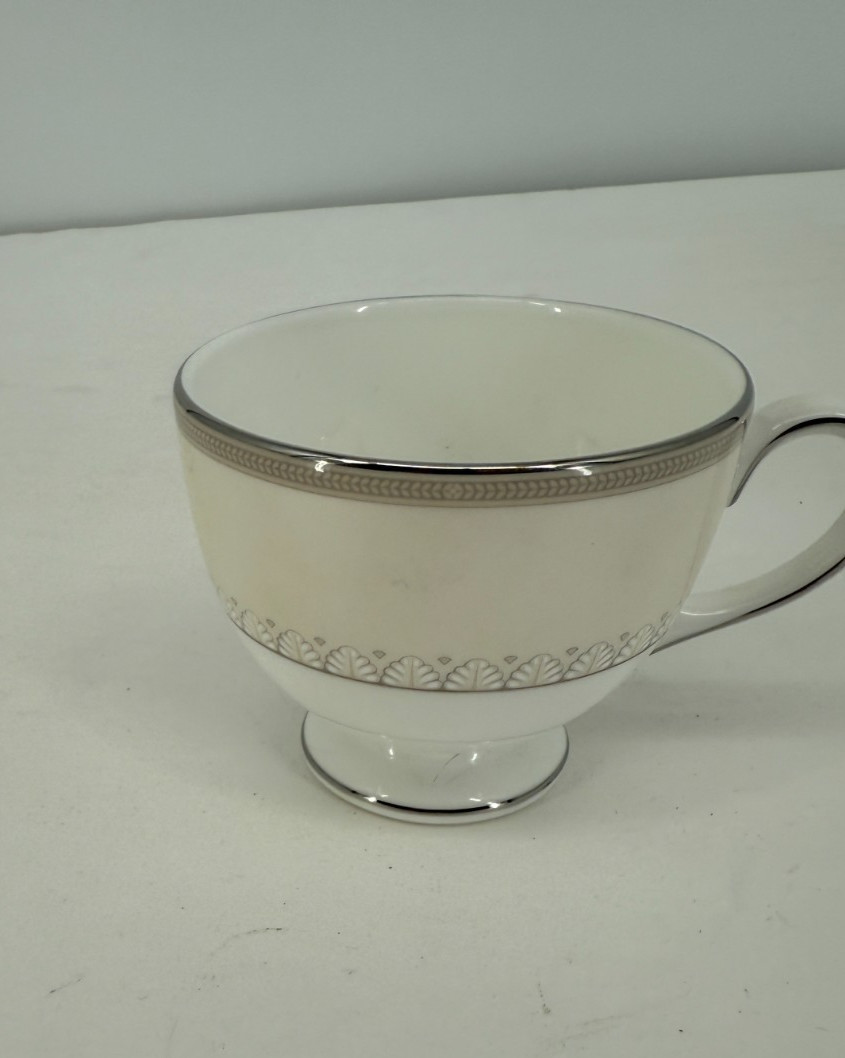 wedgwood knightsbridge replacement piece 2010 tea cup saucer plate bowl serving