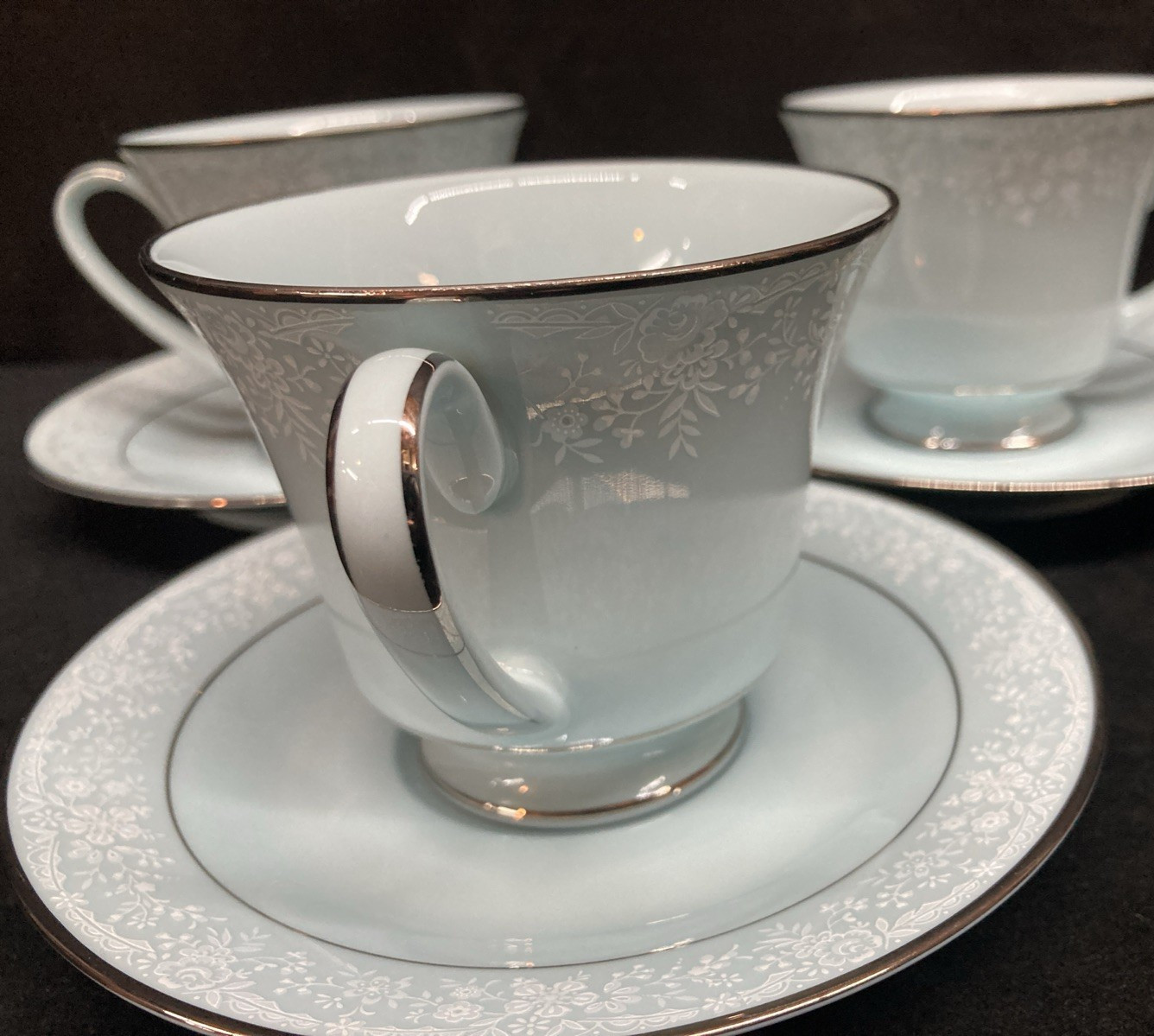 Noritake Fidelity 8003 Light Blue Cups & Saucers Set of 3