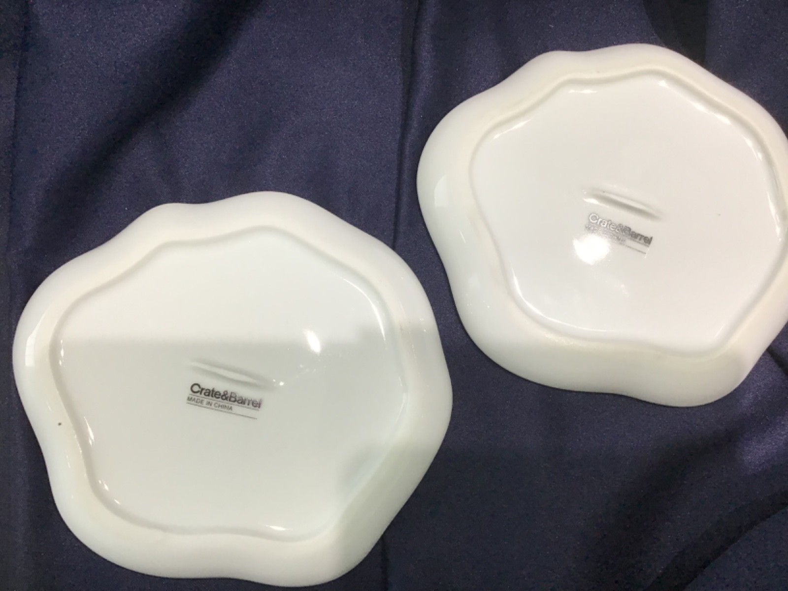 CRATE & BARREL FRIED EGG PLATES sunny side up NEVER USED! NEW! 🥚🌞🥚🌞🥚