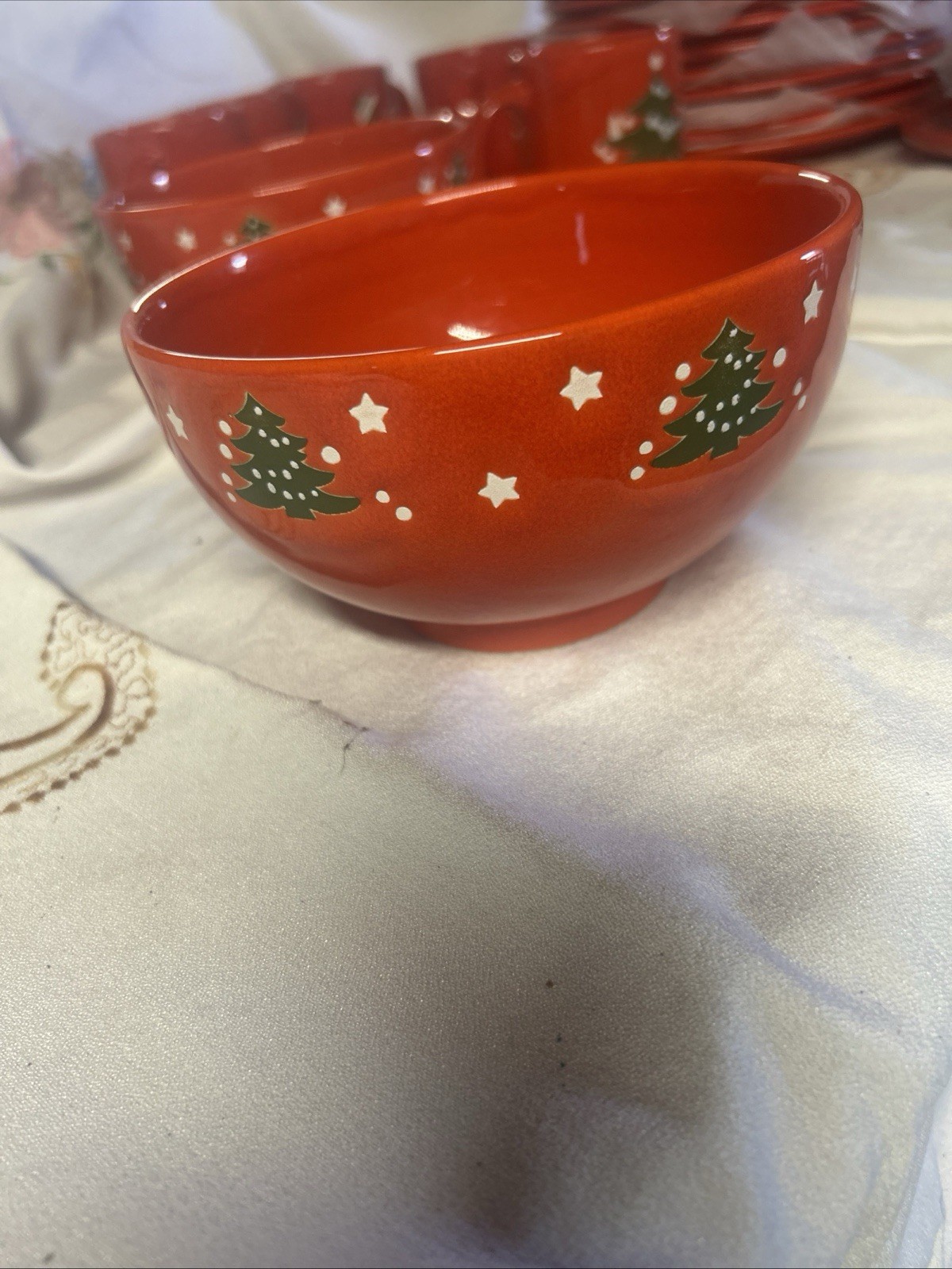 Waechtersbach CHRISTMAS TREE PATT., (8) Salad Plates 7.75″, (2) Bowls