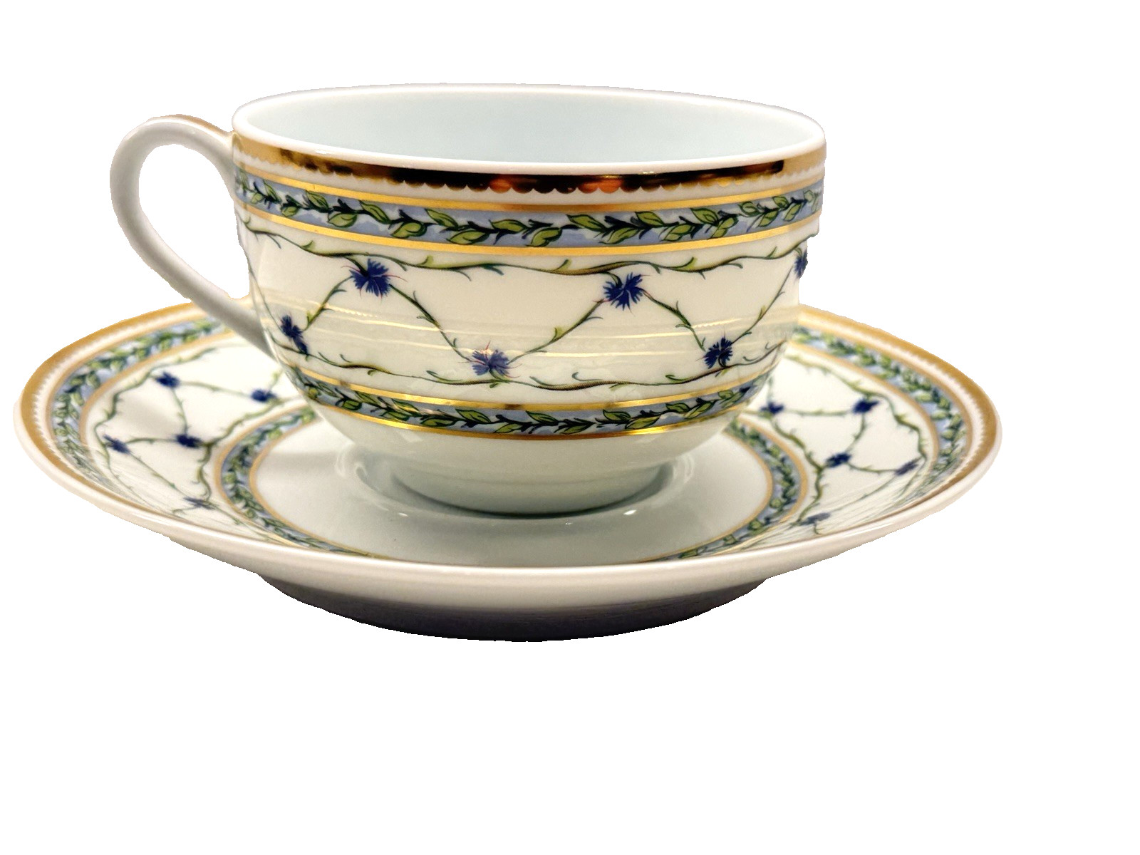 Raynaud Limoges “L’Allee Du Roy” Tea Cup & Saucer Set – Mint Condition – France