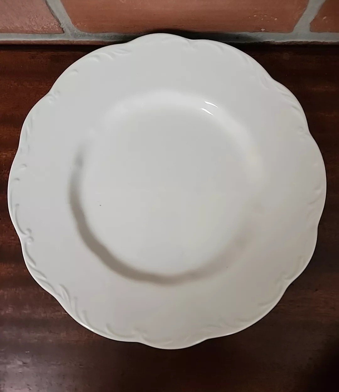 J & G Meakin Sterling Colonial English Ironstone Dinner Plates 10″, Set of 4 NOS