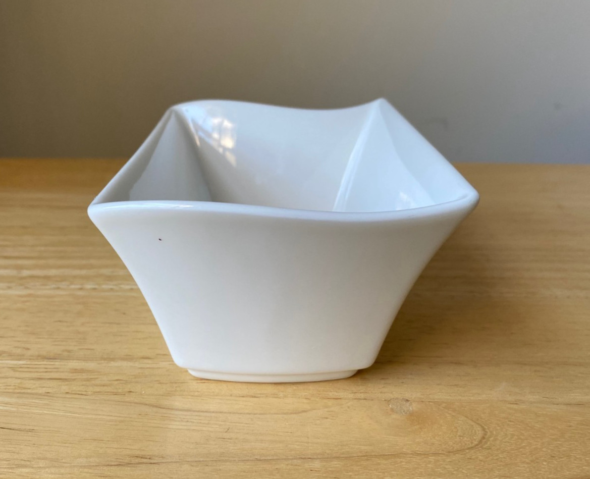 VILLEROY & BOCH NEW WAVE White Rectangular Gravy Boat – Germany – EUC