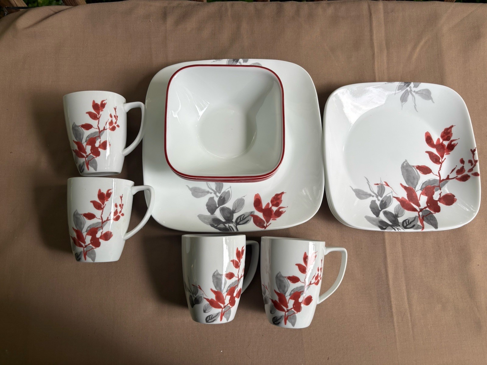Corelle Kyoto Leaves 15 Pc Square Set 3 Dinner Plates 4 Luncheon 4 Bowls 4 Mugs