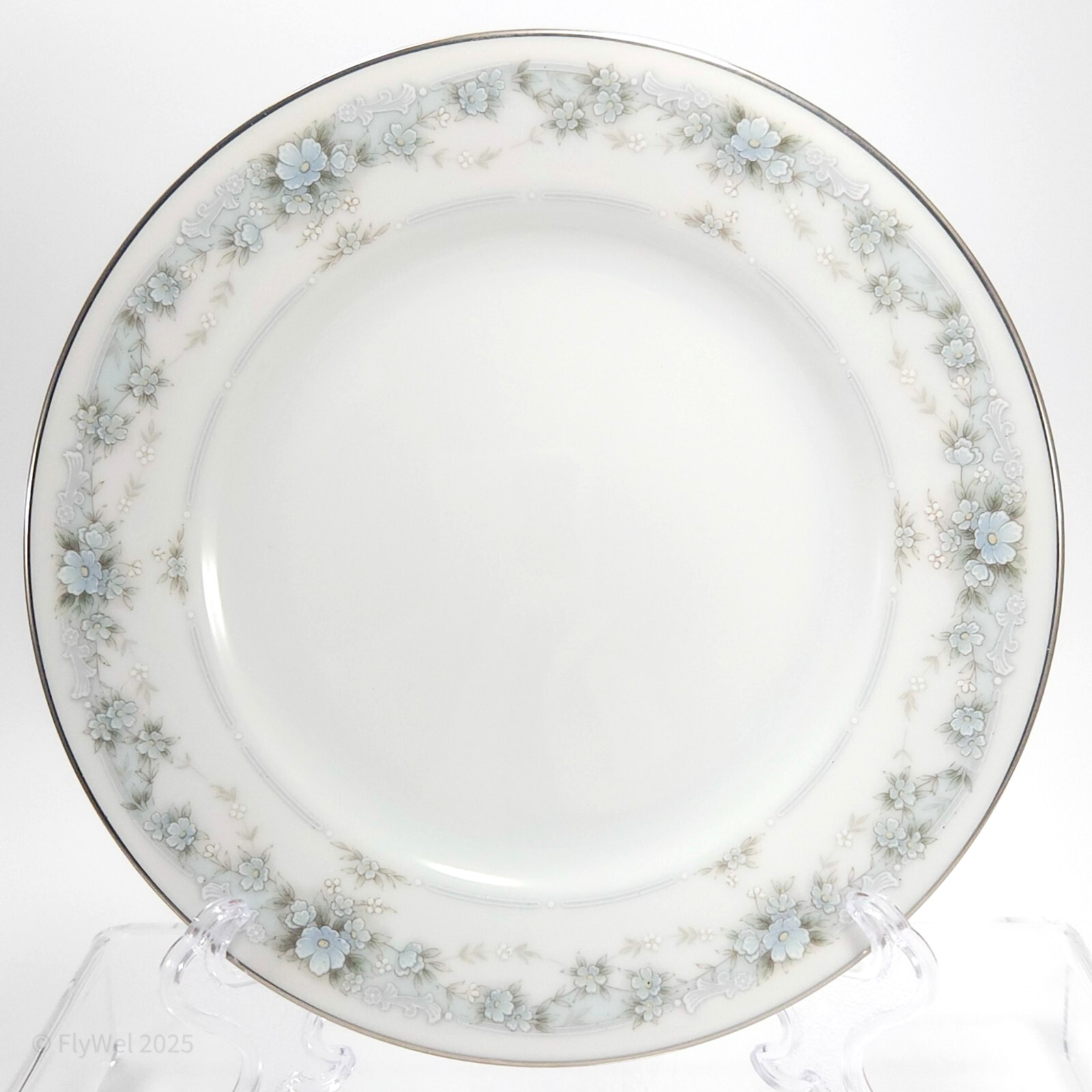Noritake Brookfield Bread Plates 6.25in Set of 2 White Blue Floral 3193 Cake