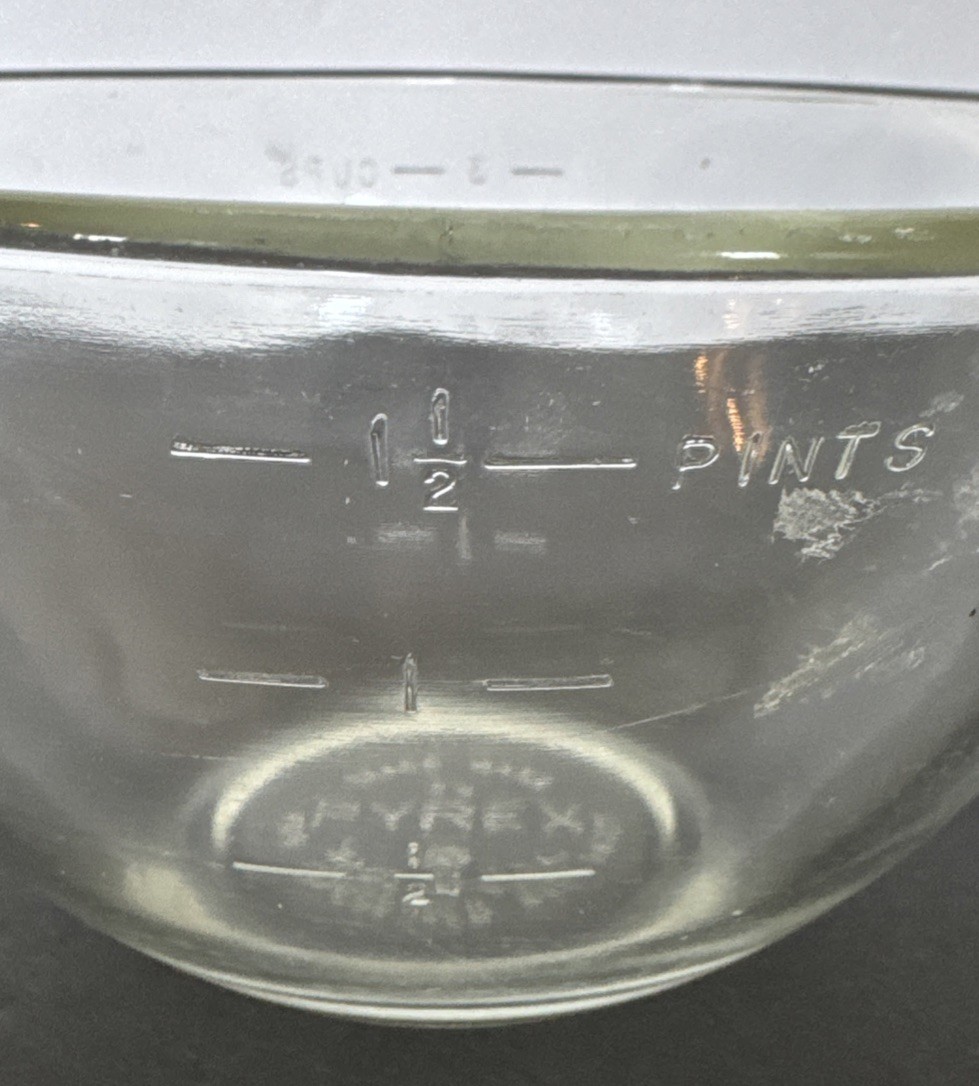 Pyrex Clear Glass Tear Drop 3 Cups Measuring Bowl 1.5 Pints Vintage 1970’s