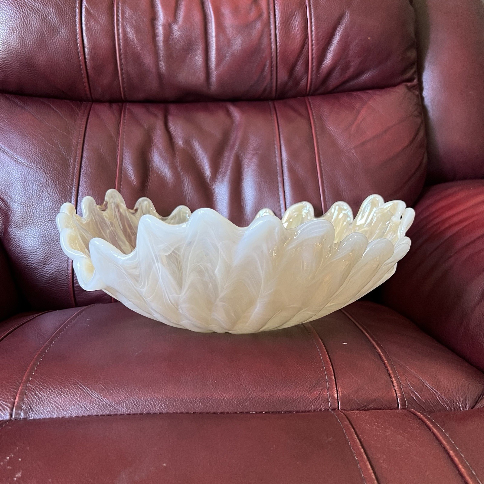 Murano Art Glass XL White Cream Freeform 3-Leaf Clover Center Bowl Italy 16″dia
