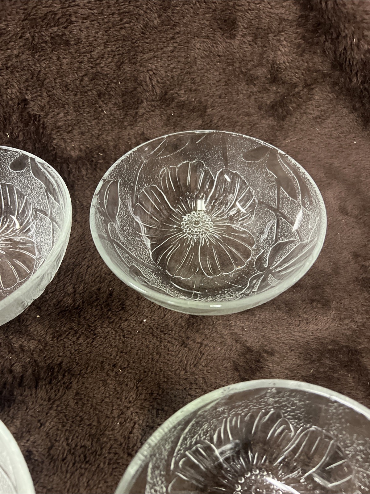 KIG Indonesia Glass Hibiscus Flower Etched / Frosted Dessert Bowl Set Of 4