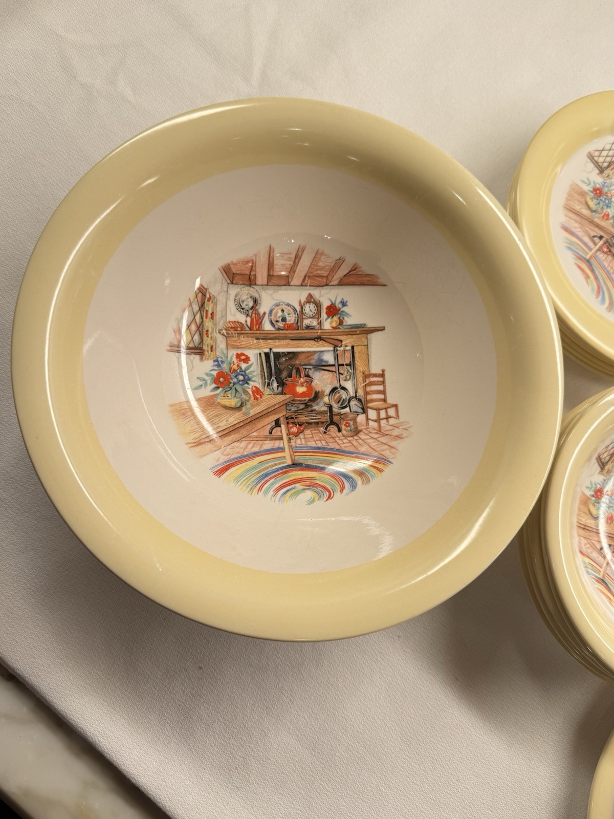 26pc Homer Laughlin Eggshell Colonial Kitchen Hearth Yellow Rim 1941 Swing Set