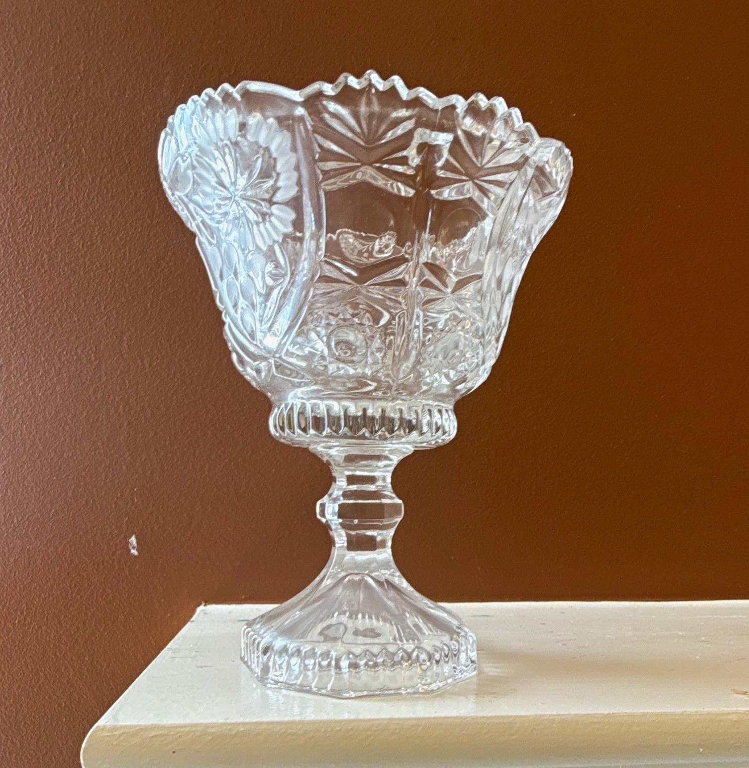 Clear Pressed Glass Starburst Pedestal Compote Bowl, Round, Scalloped Rim