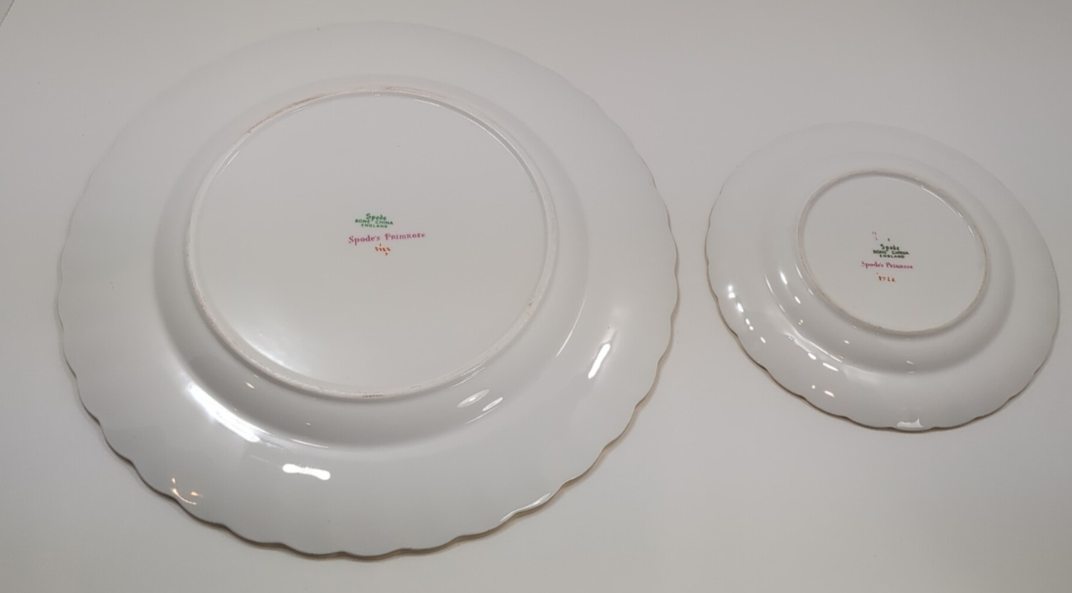 Primrose By Spode Dinner Plate 10 3/4” And 6 1/2″ Saucer Excellent Condition
