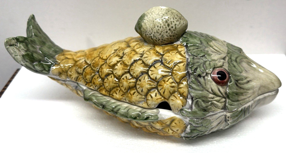 Vintage 1993 Hand Painted Ceramic Fish Tureen Serving Dish Butter Bowl Taiwan