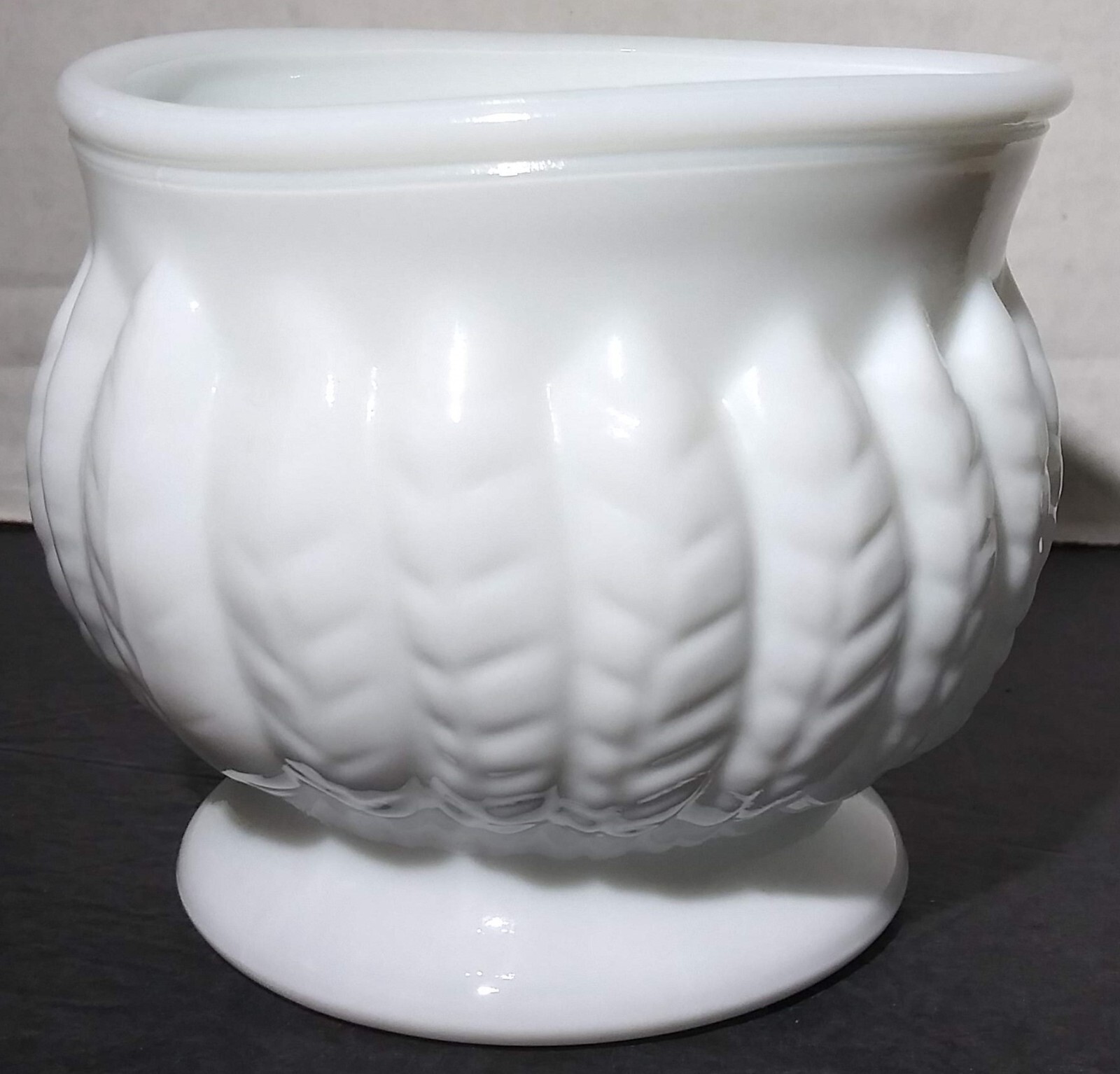 Vintage RANDALL White Milk Glass Flower Vase PLANTER Bowl FEATHER WHEAT Pattern