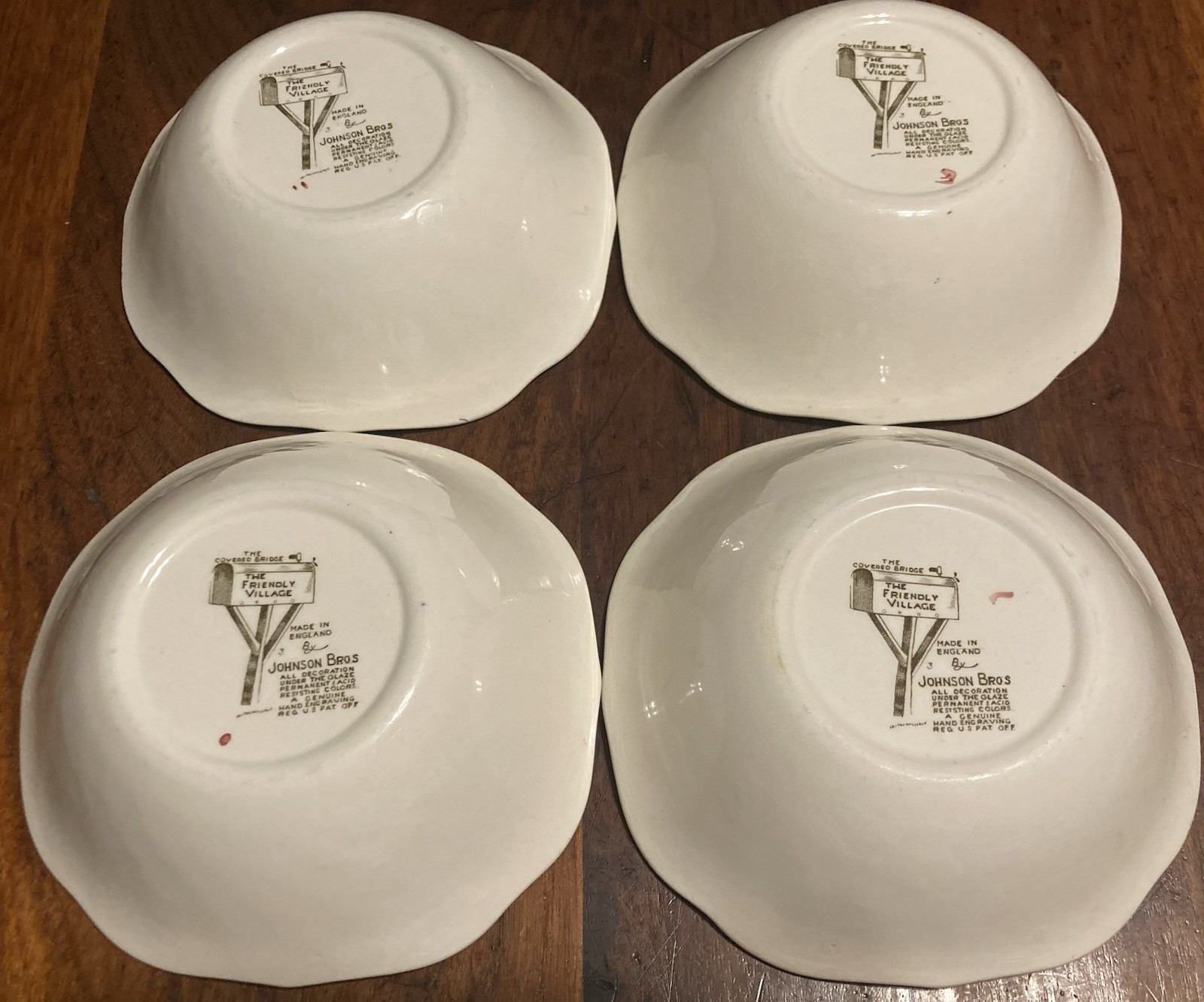 4 Johnson Bros Friendly Village The Covered Bridge Cereal Soup Bowl 6” Square