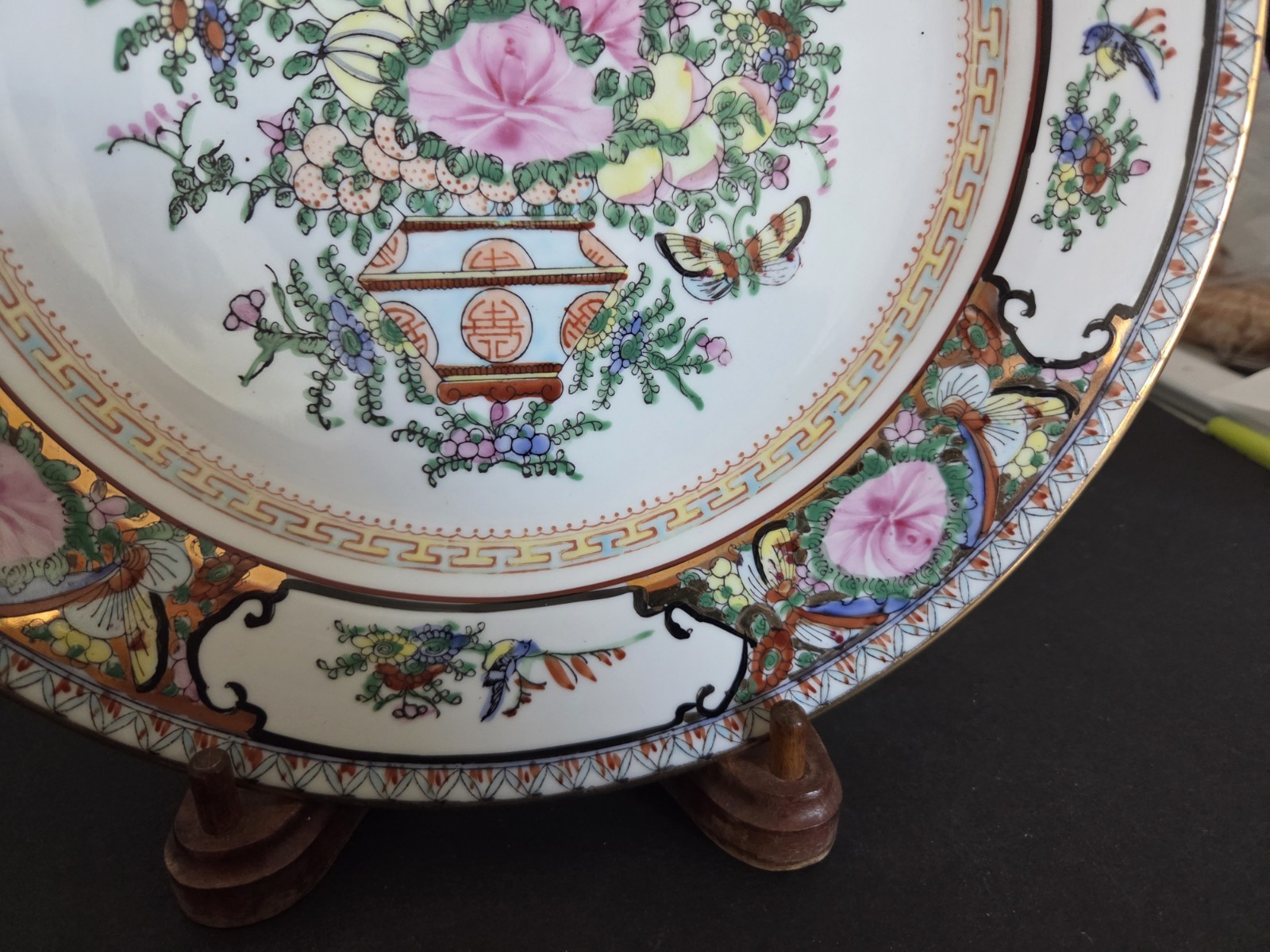 Rose Canton By Famille Rose Birds And Butterflies 6 Pc. Place Setting Gold…