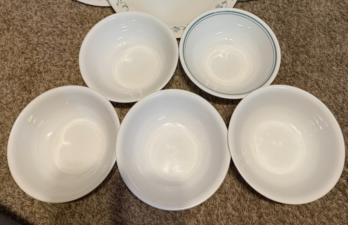 Corelle Country Cottage Blue Hearts Set Of 5 Dinner Plates and 5 Cereal Bowls