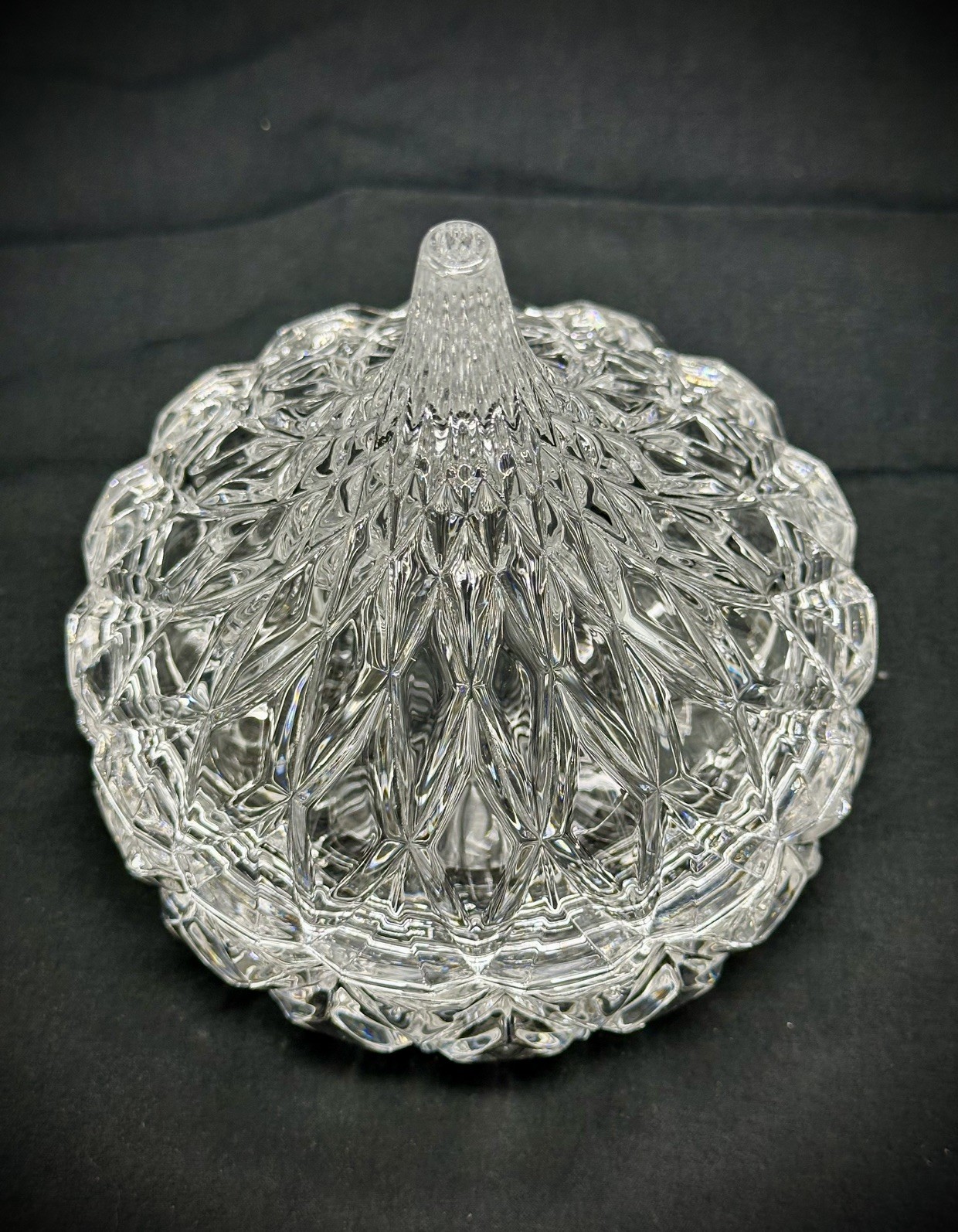 Hershey’s Kisses Shannon Godinger Crystal Clear Covered Candy Dish