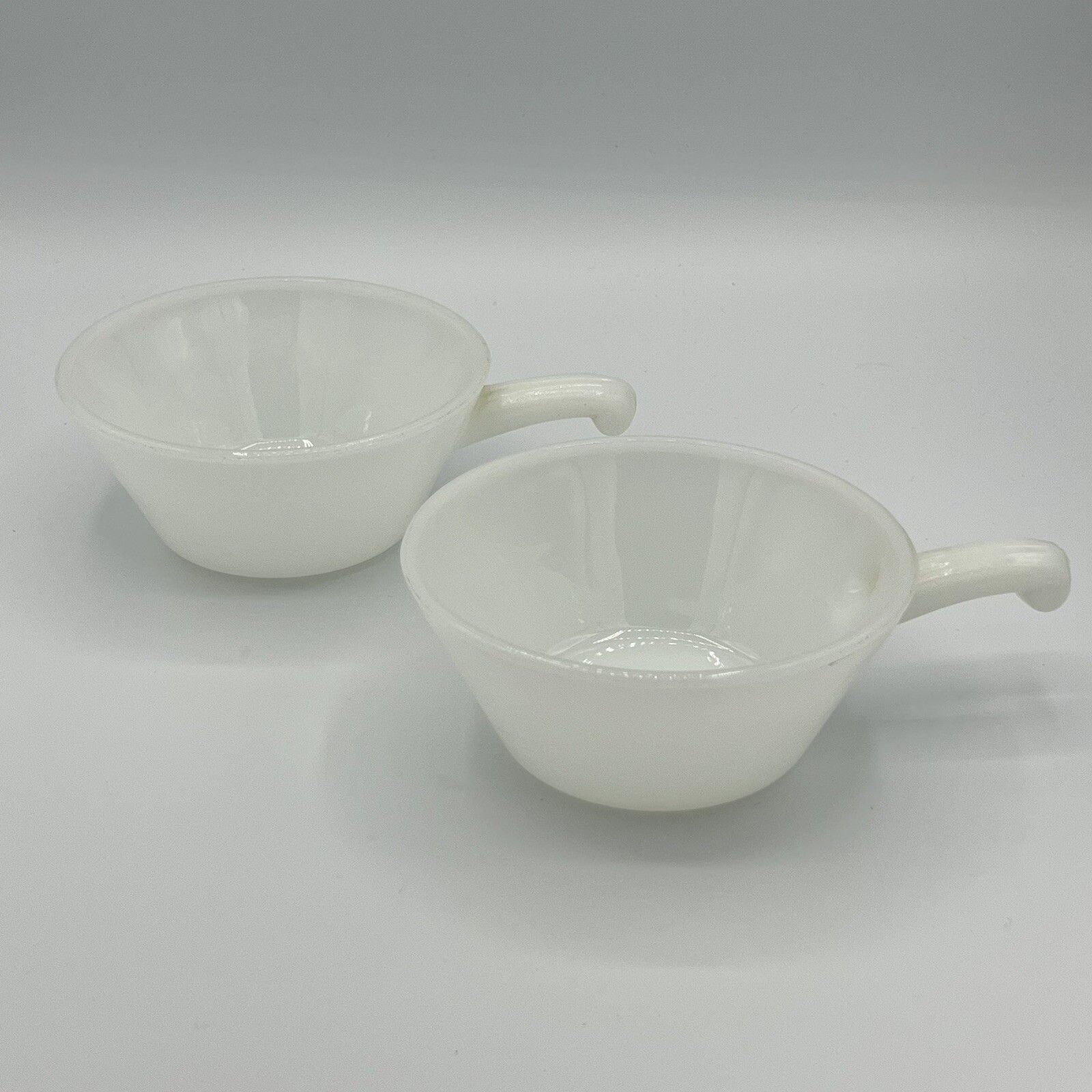 Lot Of 2 Vtg MCM Anchor Hocking Fire King Milk Glass Soup Chili Bowls Handles