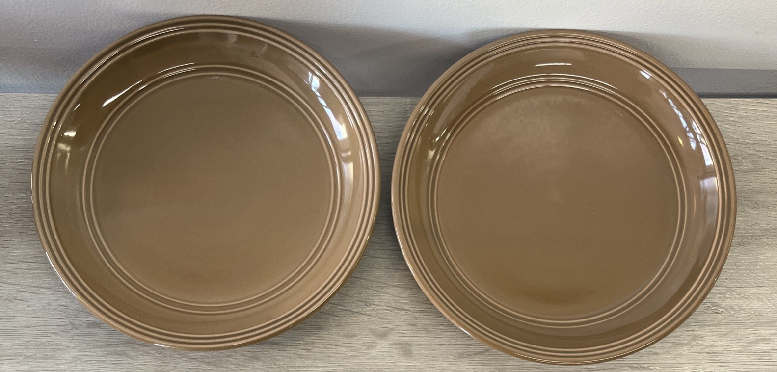 2 Mainstays Light Brown Dinner Plates 10 1/2 Inches Diameter