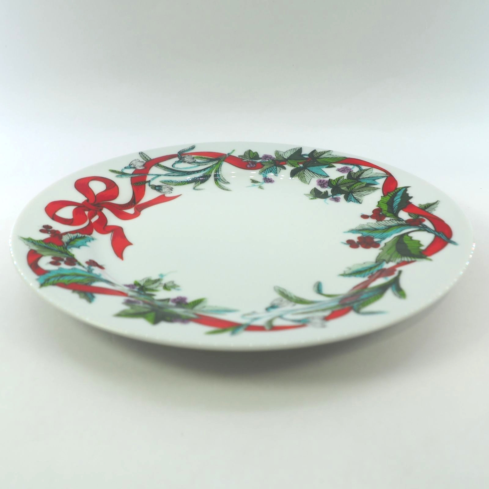 Holiday Garden Salad Plate Martha Stewart Brylane Home Christmas 9 in