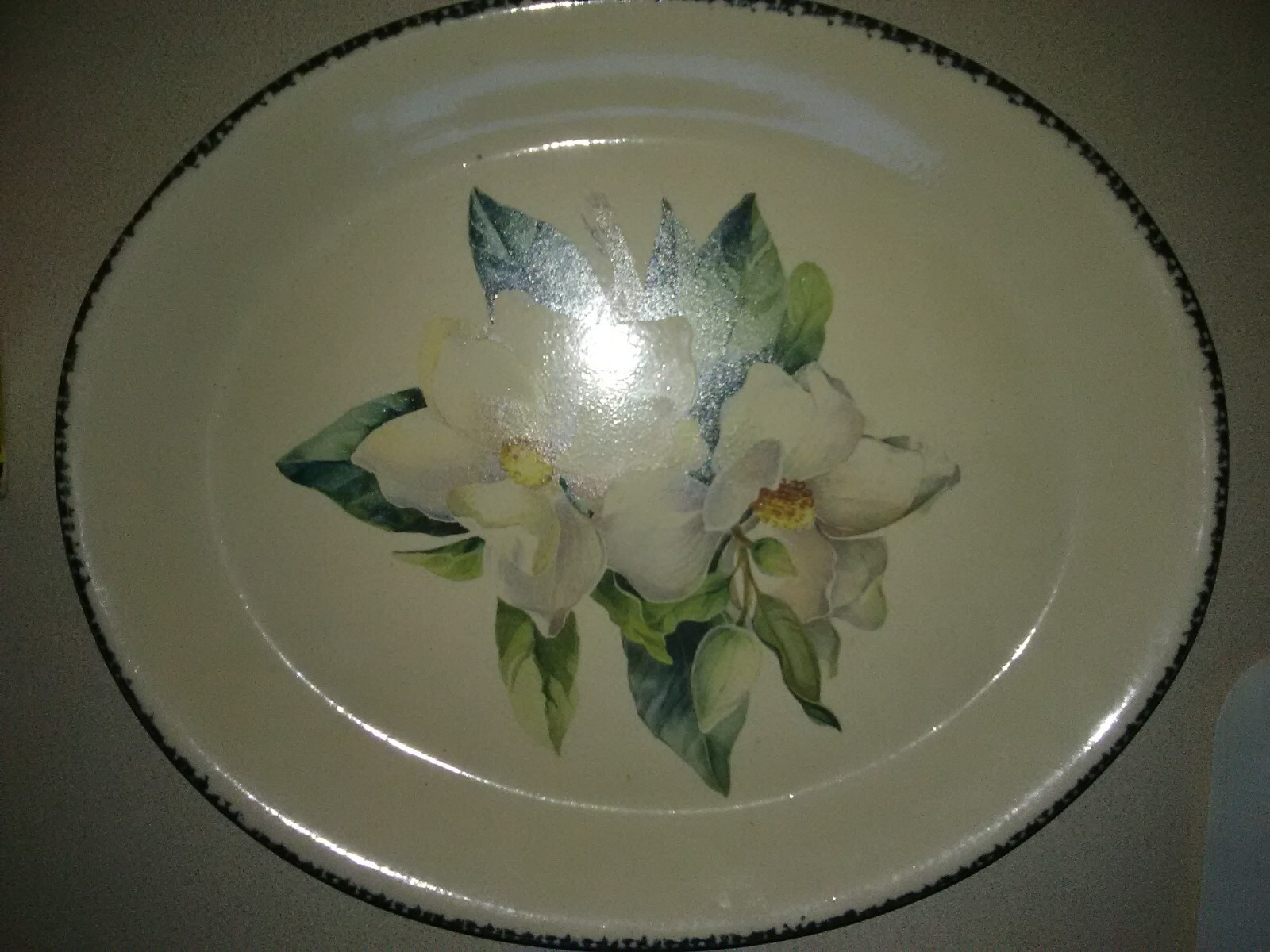 Home & Garden Party Magnolia Sponge Stone Wear Platter, made in USA 1999 EXC.