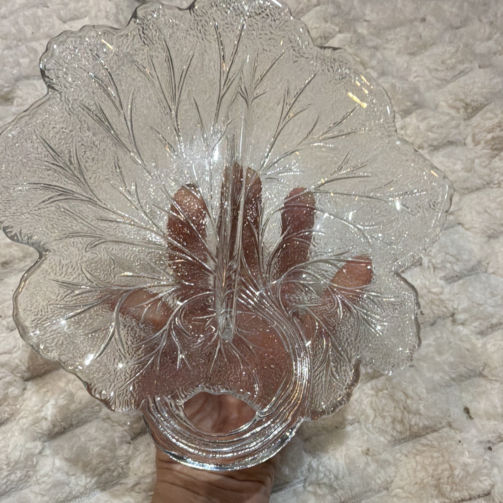 Indiana Glass Clear Pebble Leaf Handled 8 1/2″ Divided Relish Tray Candy Dish
