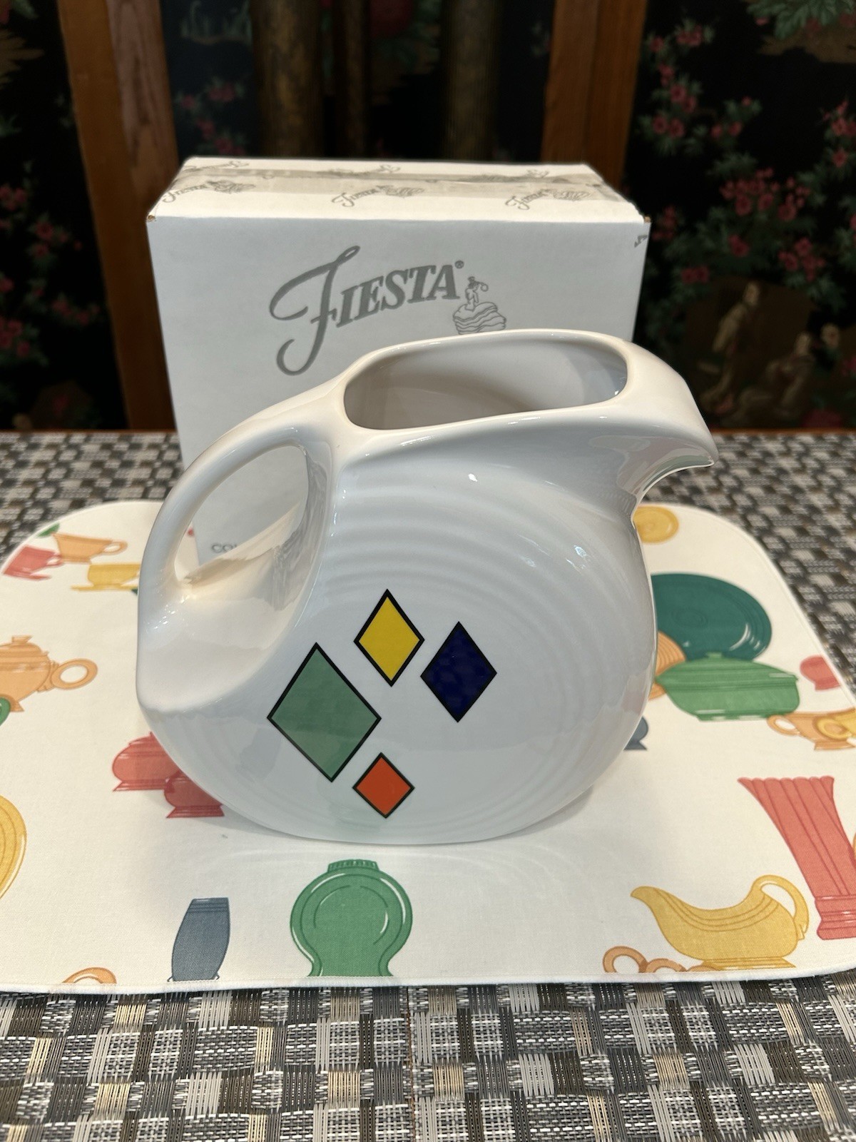 2023 Conference exclusive Harlequin Fusion Large Disk Pitcher, NEW!