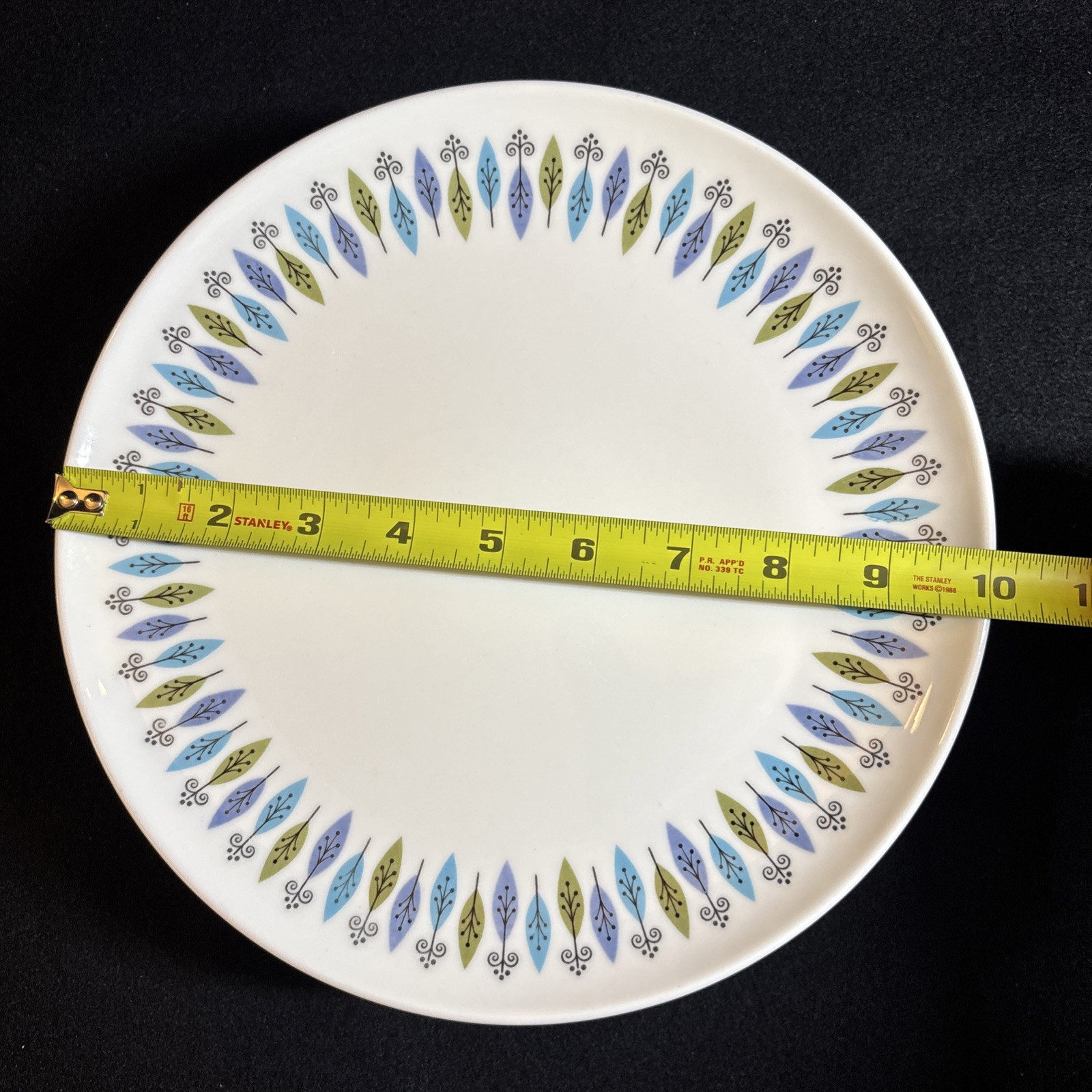 Vintage Syracuse China Carefree Nordic 10” Salad Plates Set of 6 USA