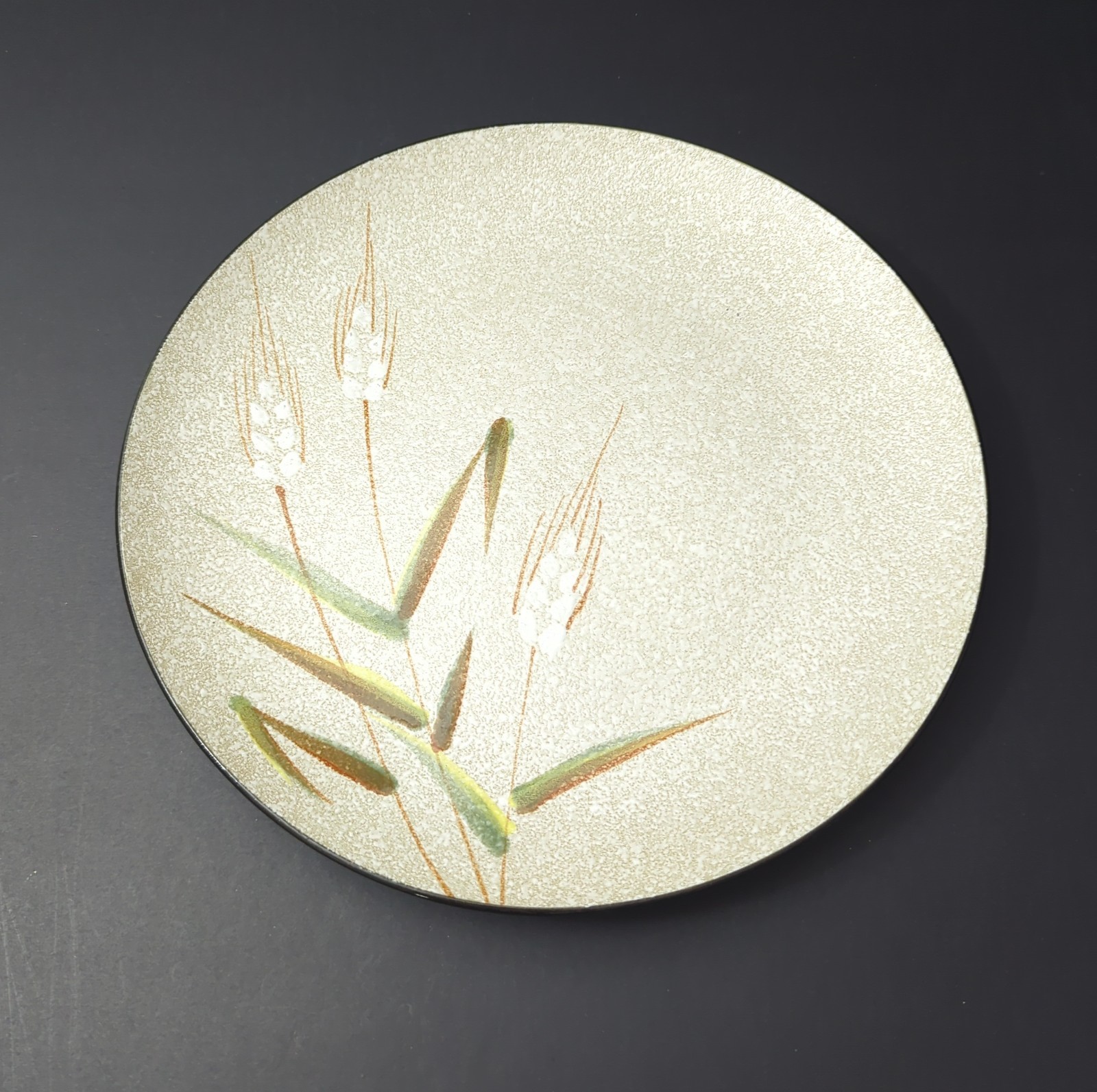 VTG MCM UCAGCO Wild Rice Textured Stoneware Dinner Plate Japan 10 1/8 inches