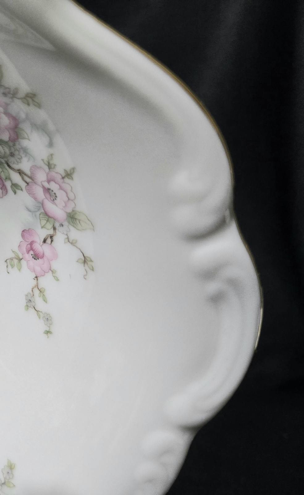 MINT Johann Haviland Bridal Rose Bavaria LG Oval Vegetable Bowl Pink Roses