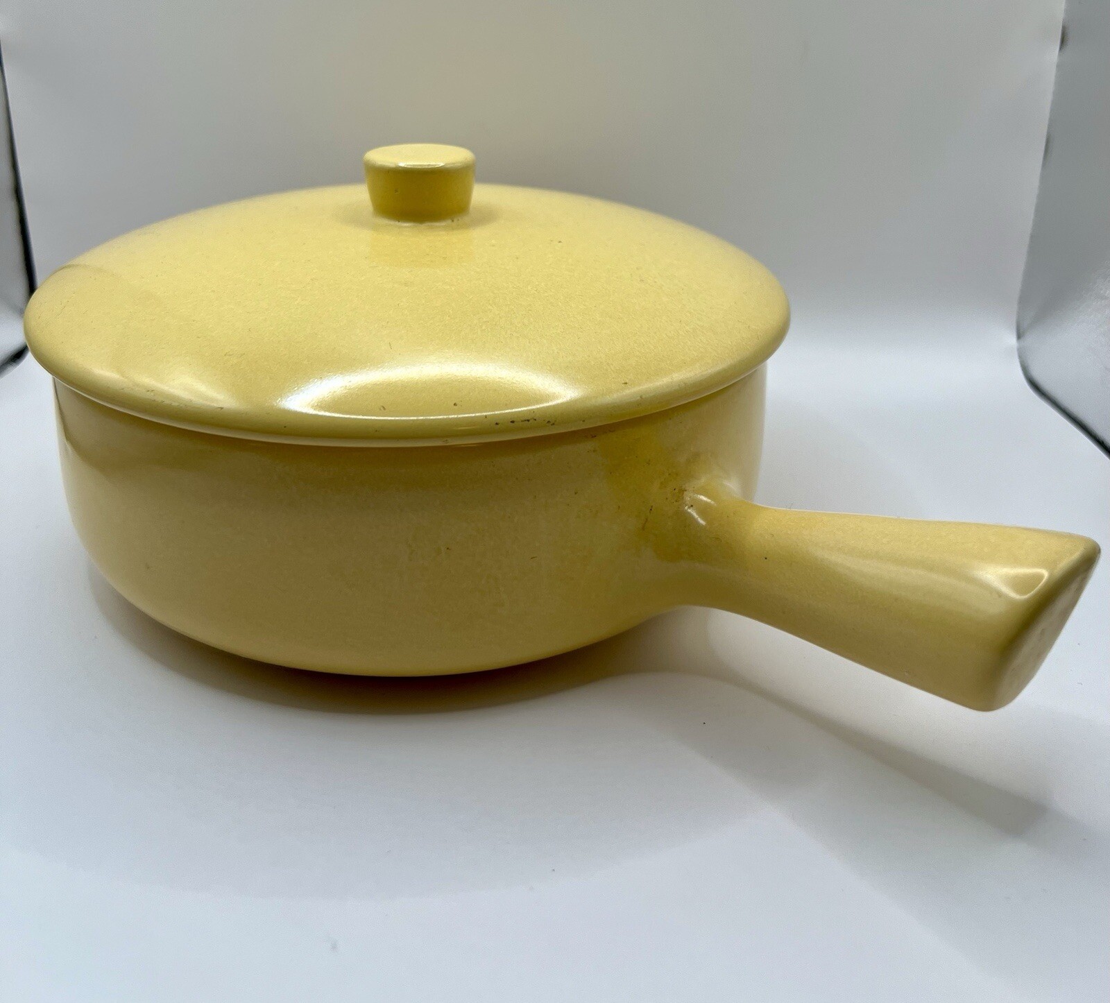 Vintage La Solana Large Yellow Casserole With Lid MCM 1 1/2-2 Quart Pottery