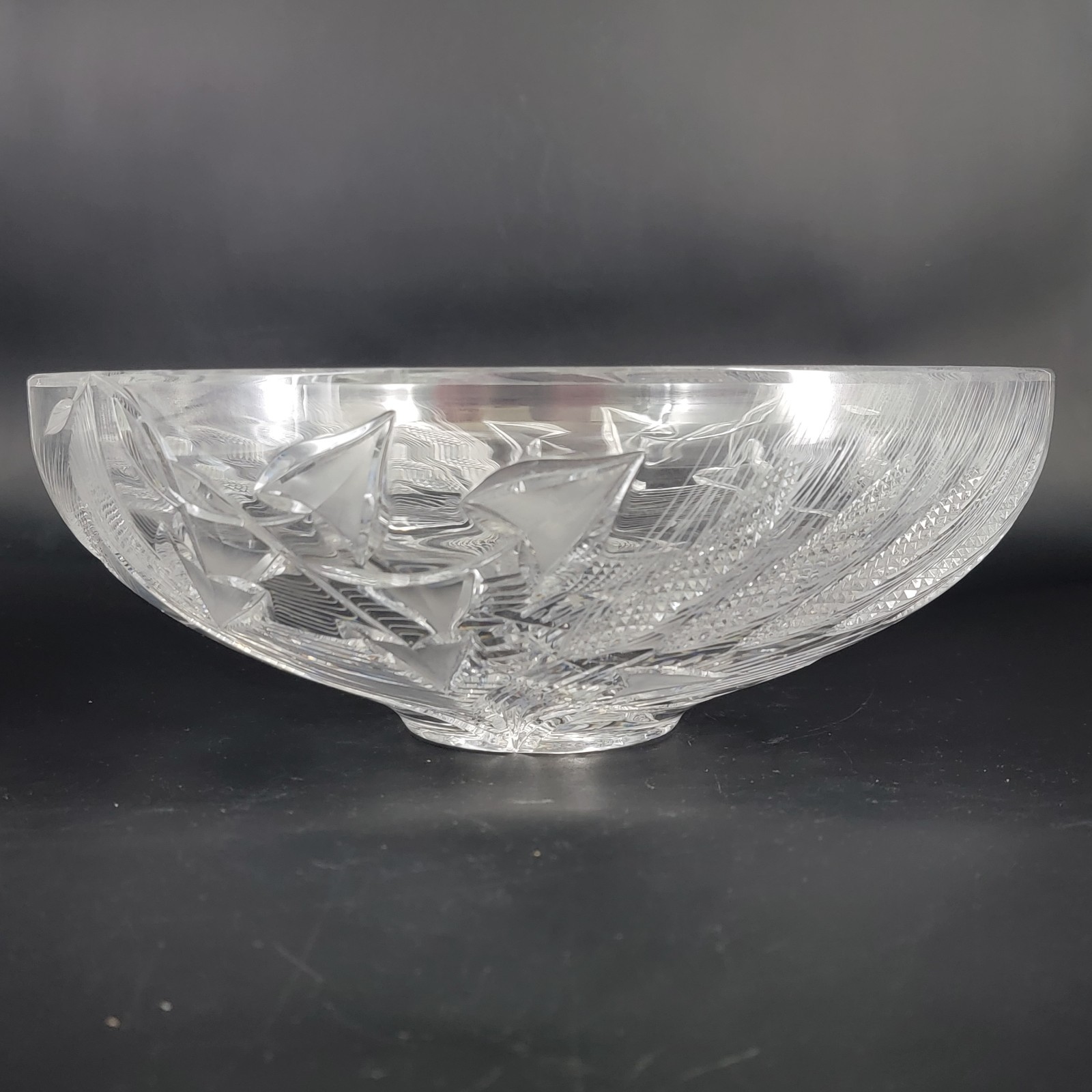 HTF Signed Josef Svarc 13.25″W Intaglio Cut Crystal Console Bowl Wheat Czech