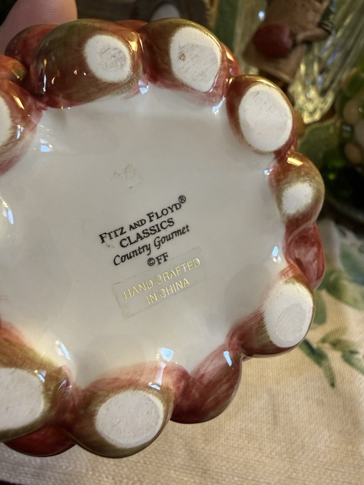 Fitz and Floyd Classics Country Gourmet Hand Crafted Grape Cluster Creamer