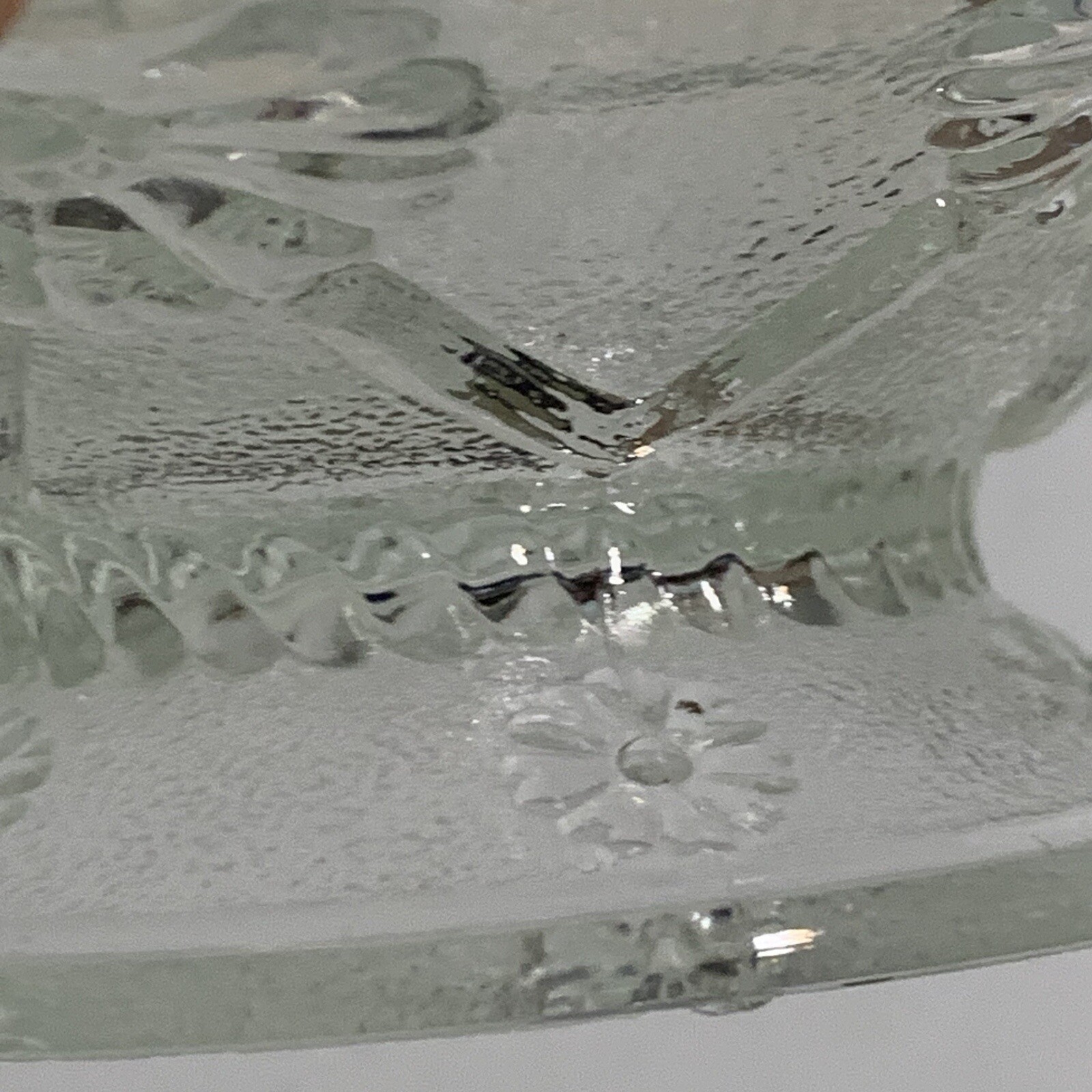 RARE Northwood BLOSSOMS WEB White Opalescent Egyptian Art Deco Glass 8″ Ftd BOWL