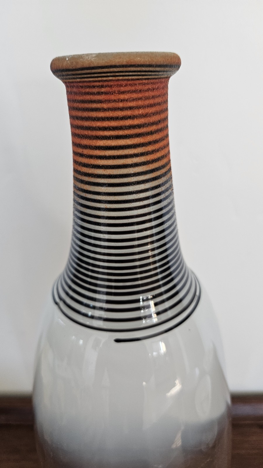 Kosta Boda Bertil Vallien “SPIRIT” Bottle Vase Signed, Pinched Sides 12″ x 4″