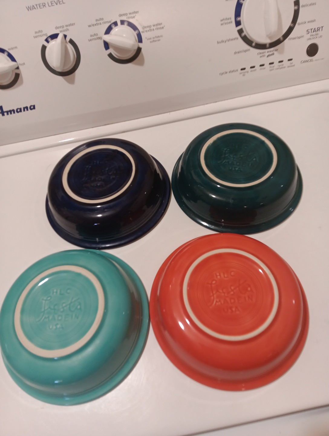 4 Vtg Feista Bowls Original Color
