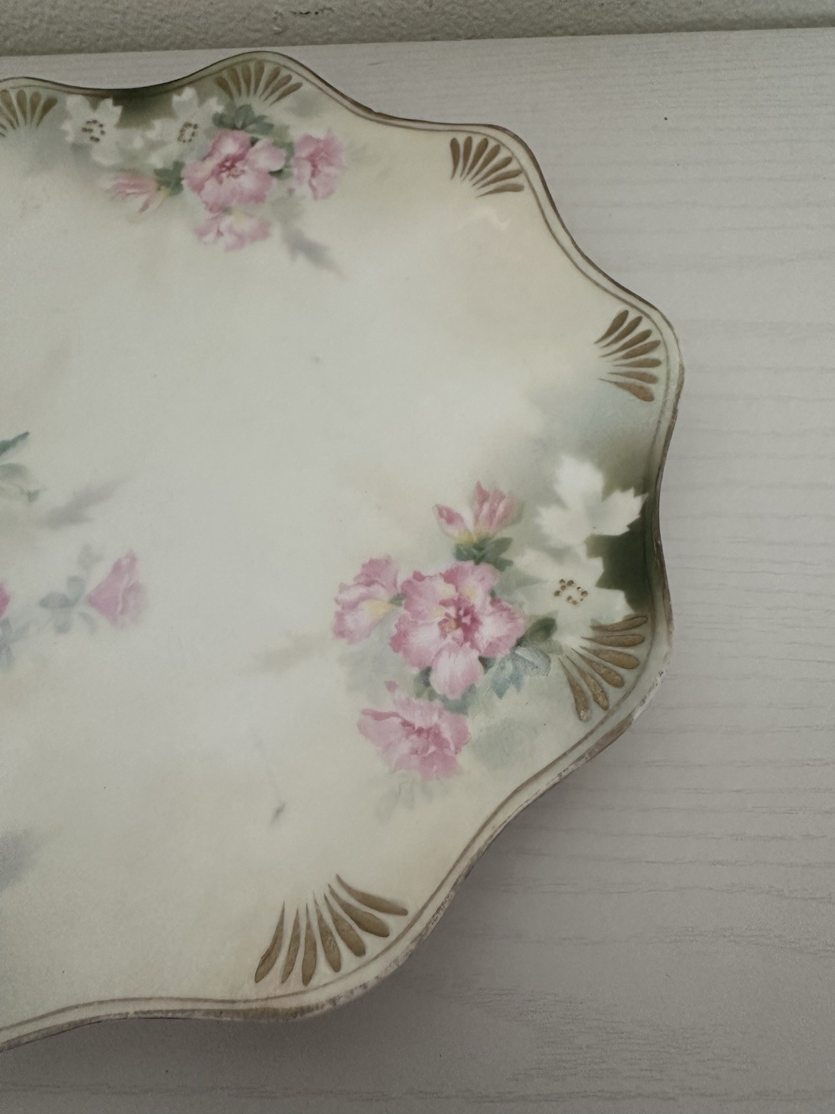 Antique RS Prussia Porcelain Cake Plate Scalloped Gold Rim Pink White Roses 10