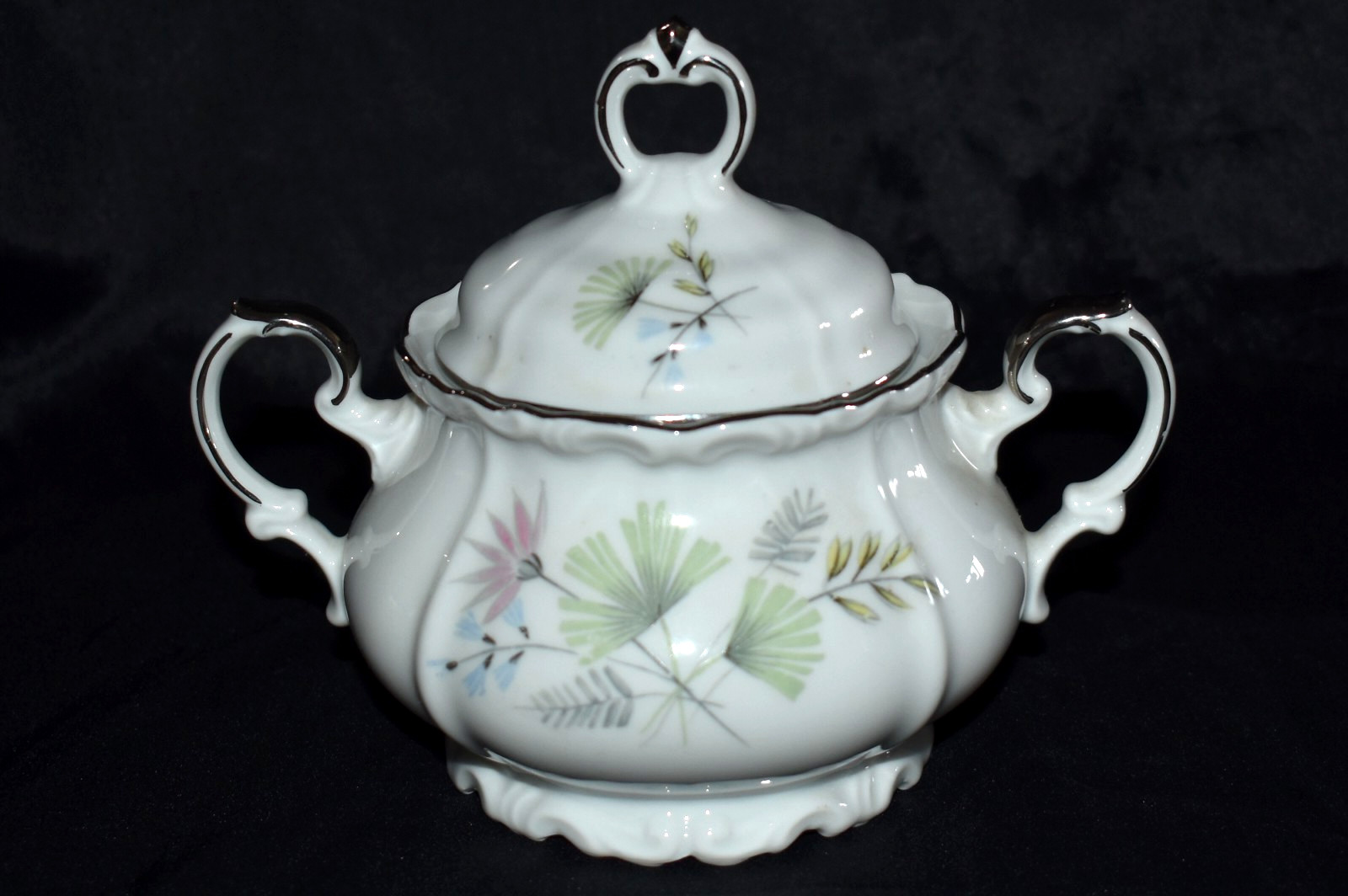 Vintage EDELSTEIN Maria Theresa Bavaria Germany Sugar Bowl